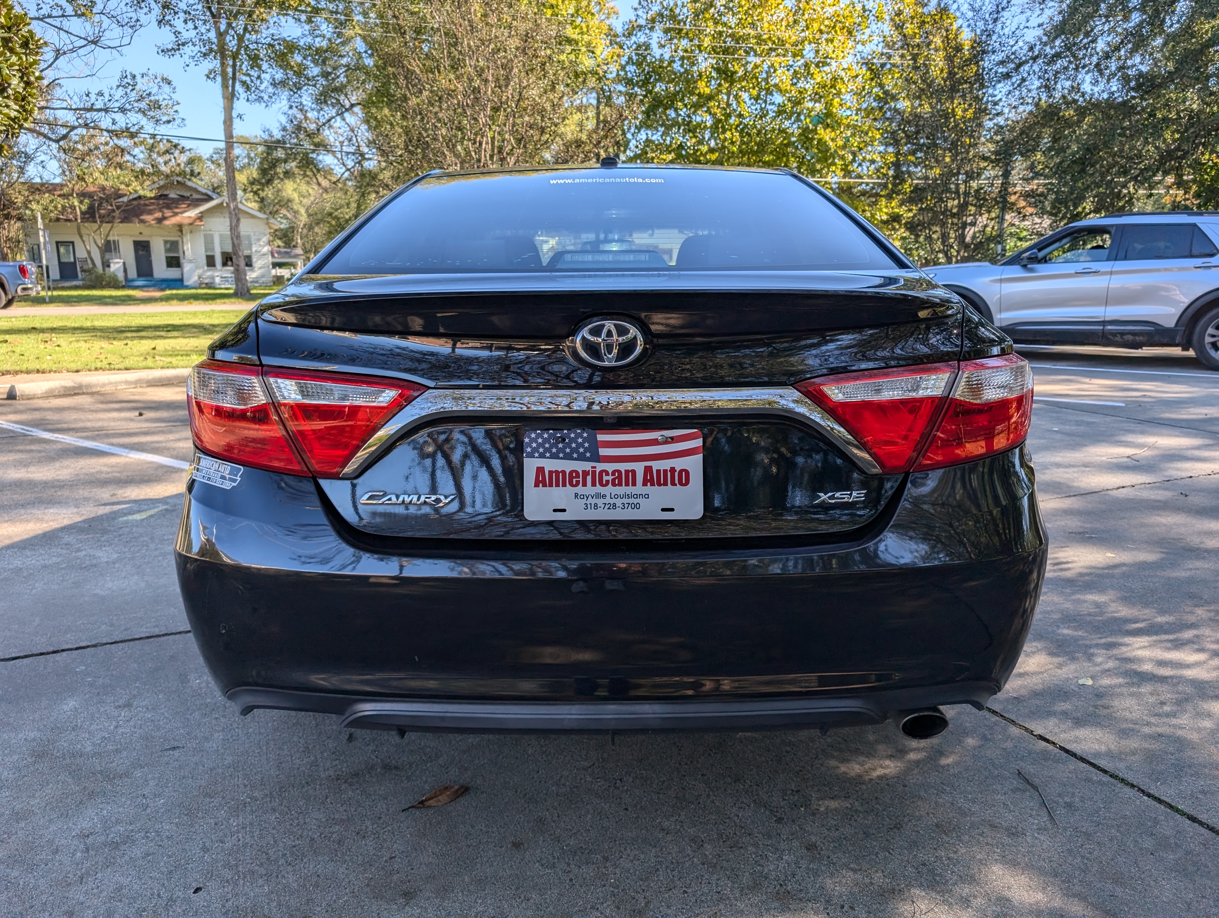 2016 Toyota Camry LE 4