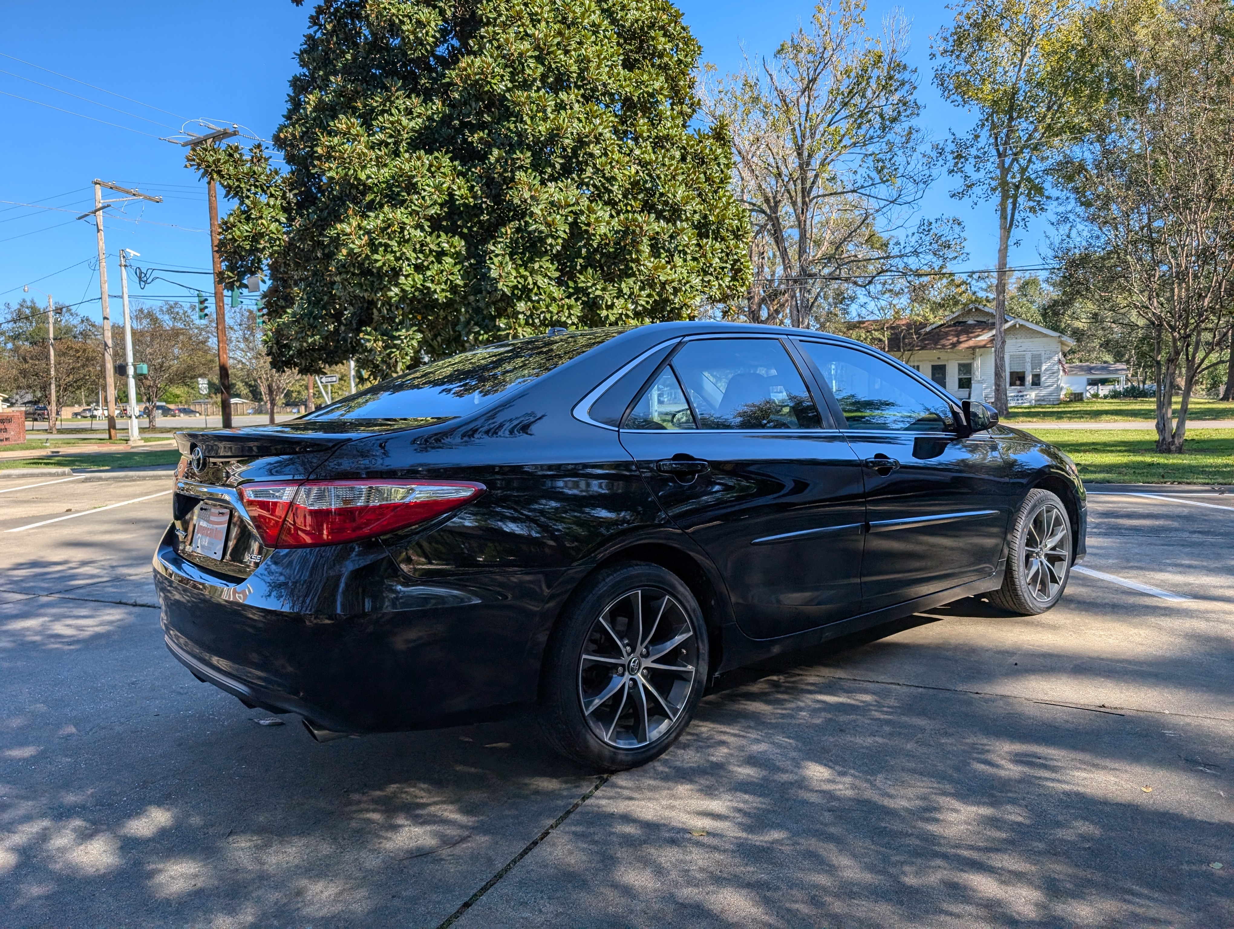 2016 Toyota Camry LE 6