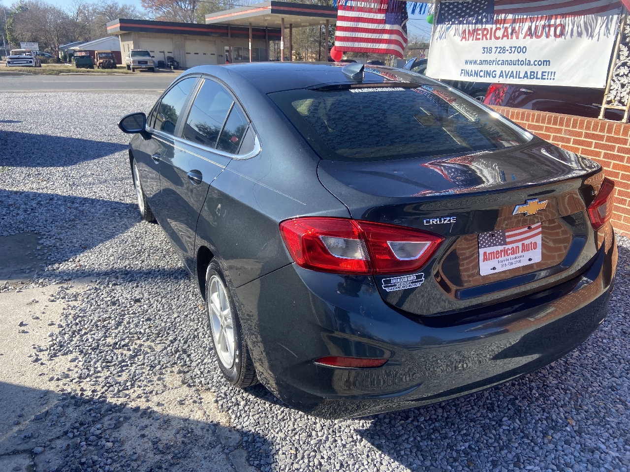 2018 Chevrolet Cruze LT Auto 6