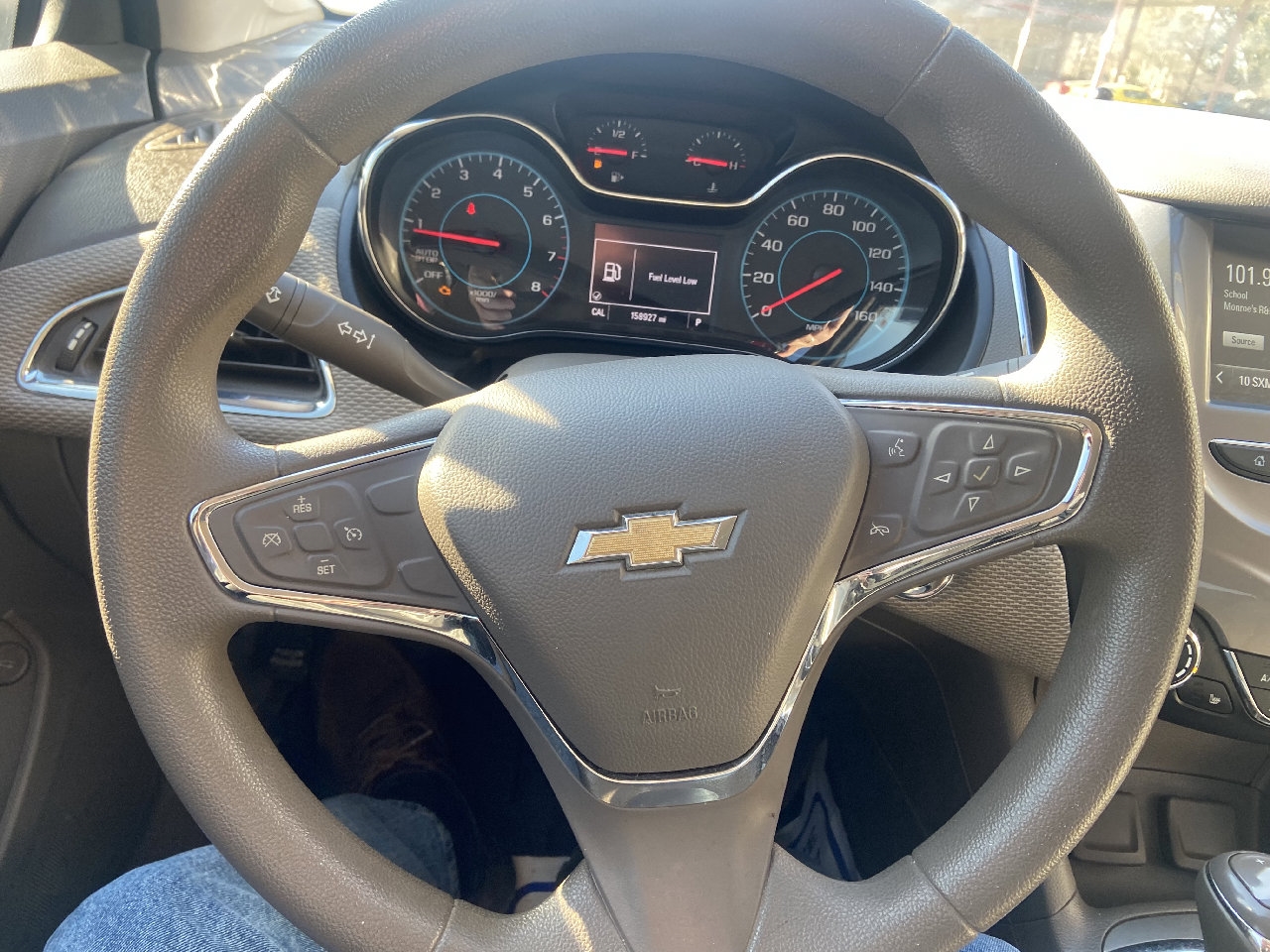 2018 Chevrolet Cruze LT Auto 12