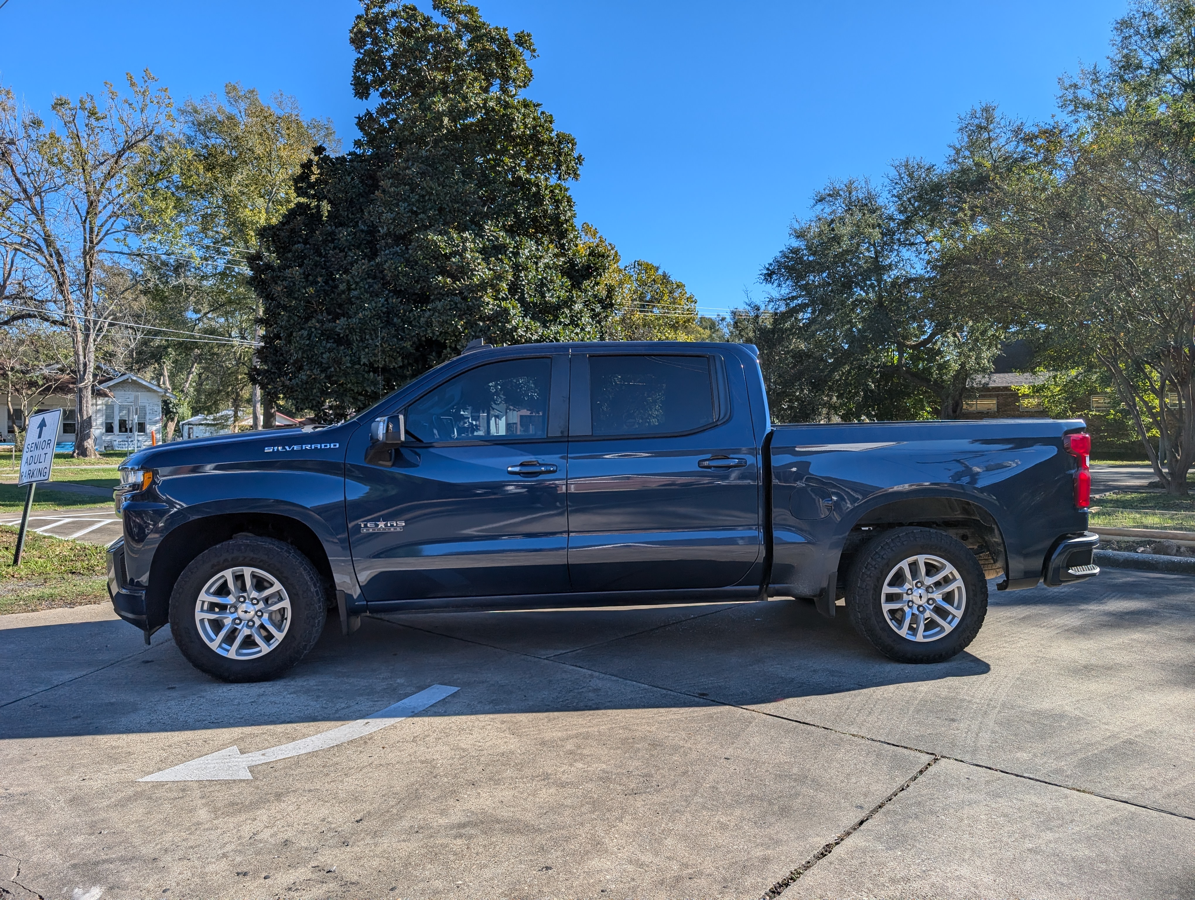 2020 Chevrolet Silverado 1500 RST Crew Cab 2WD 2