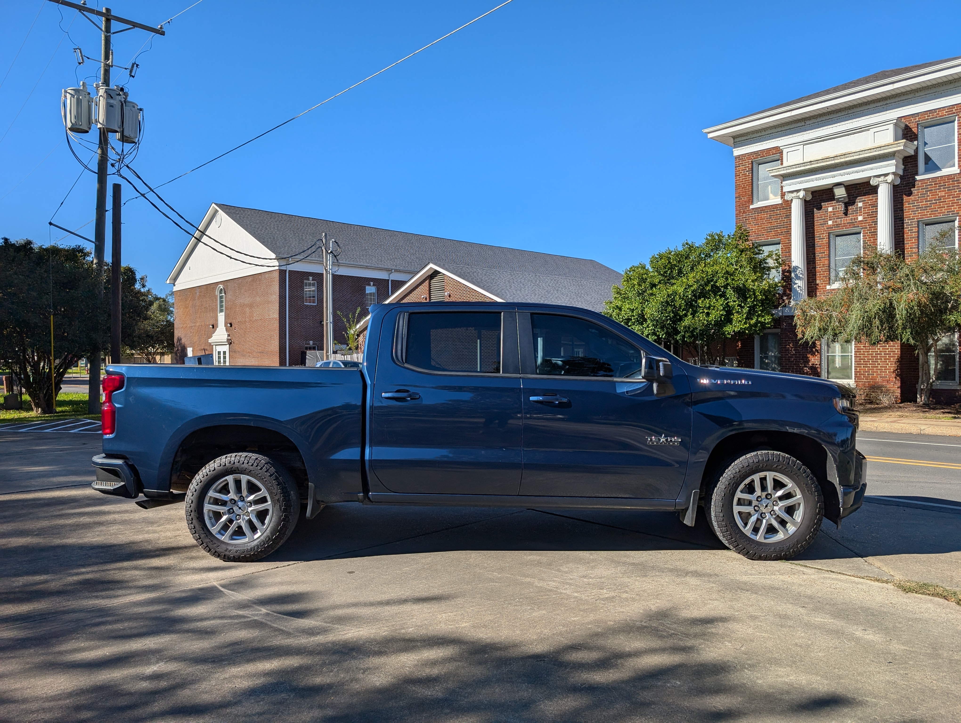 2020 Chevrolet Silverado 1500 RST Crew Cab 2WD 7