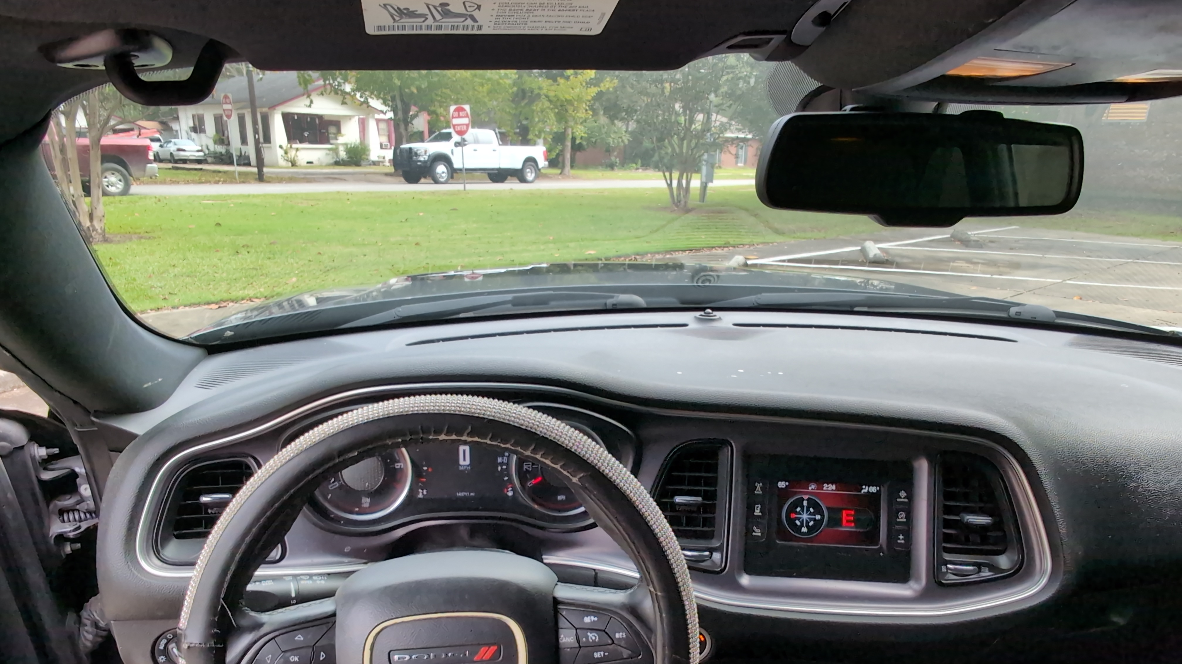 2016 Dodge Challenger SXT 30