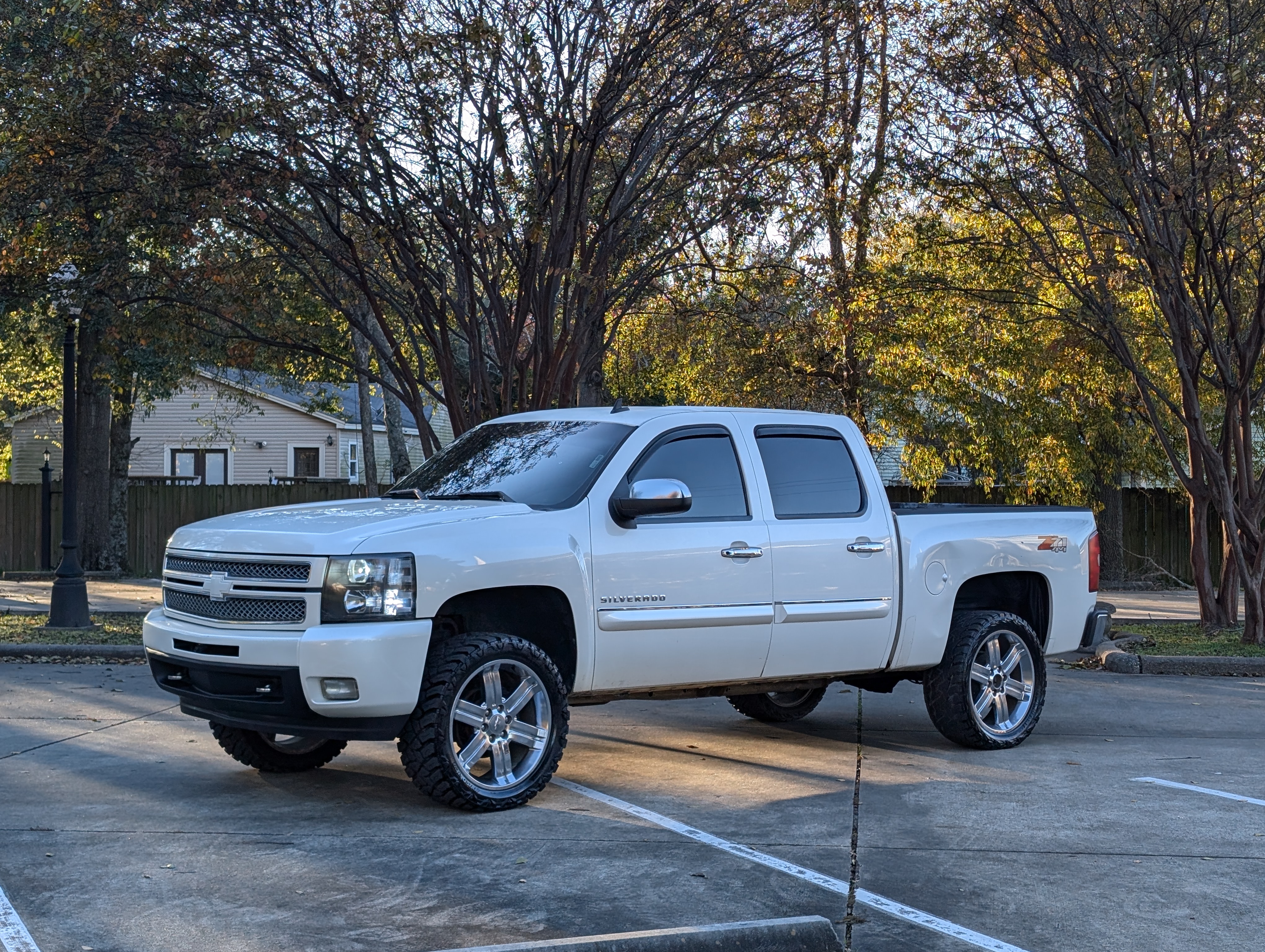 2012 Chevrolet Silverado 1500 LTZ Crew Cab 4WD 1