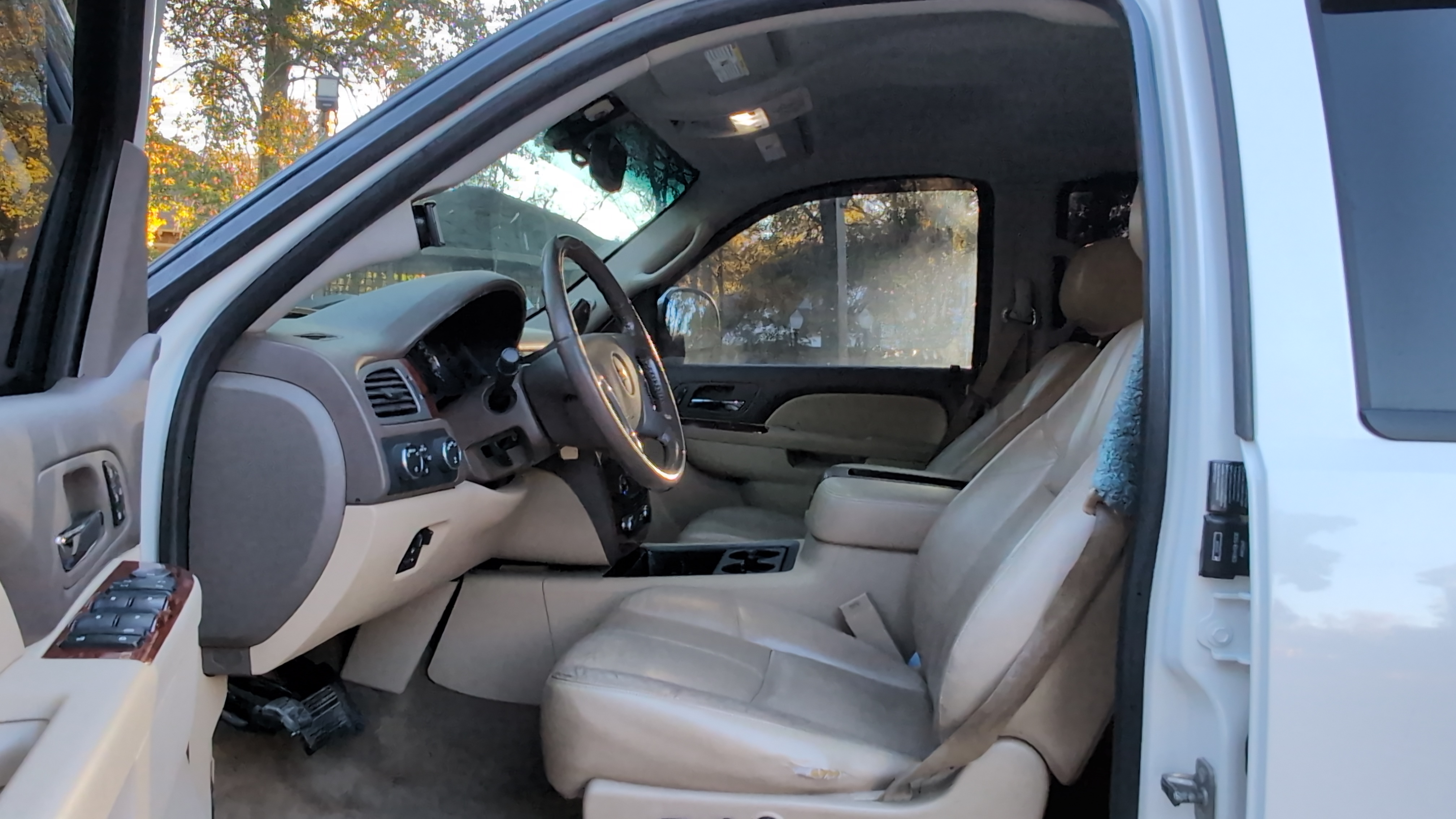 2012 Chevrolet Silverado 1500 LTZ Crew Cab 4WD 15