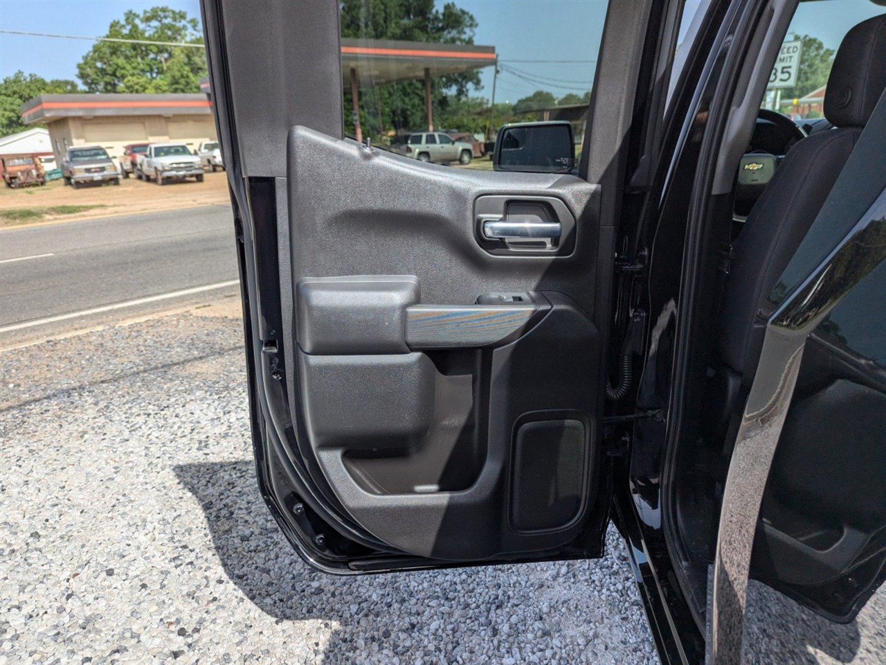 2019 Chevrolet Silverado 1500 LT Double Cab 4WD 29