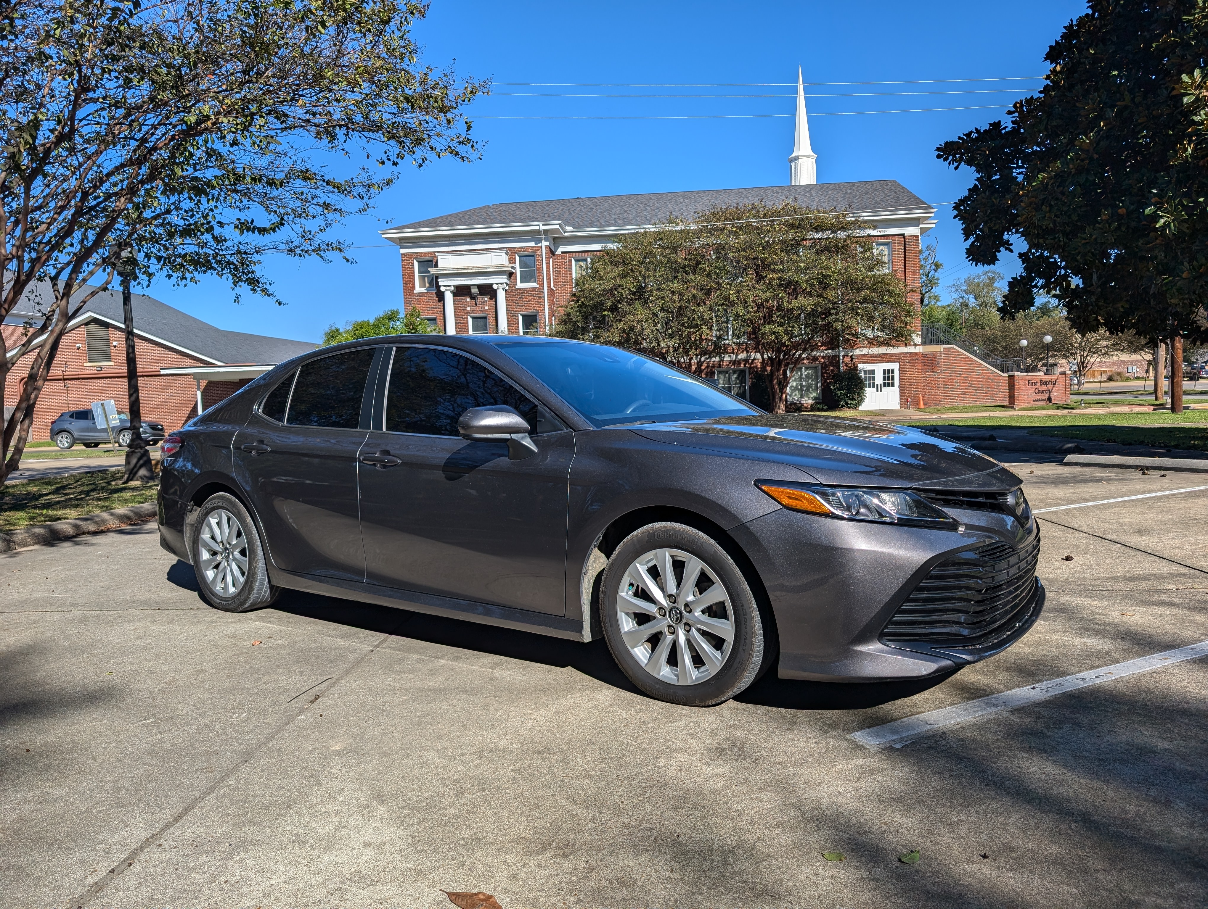 2020 Toyota Camry LE 8