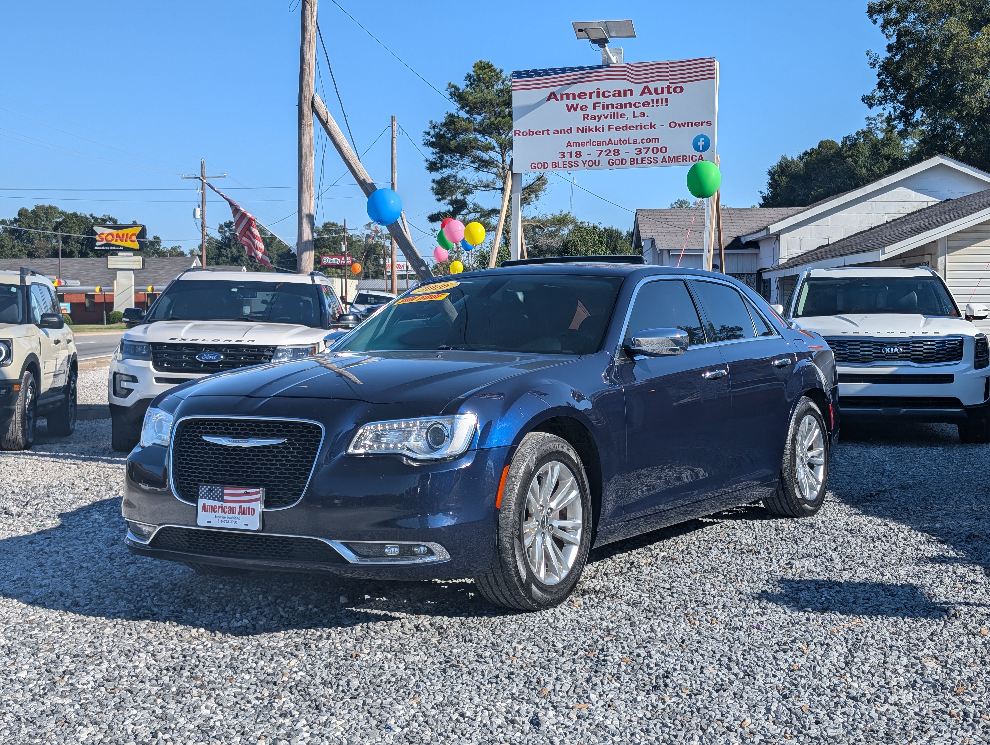 2016 Chrysler 300 C RWD 1