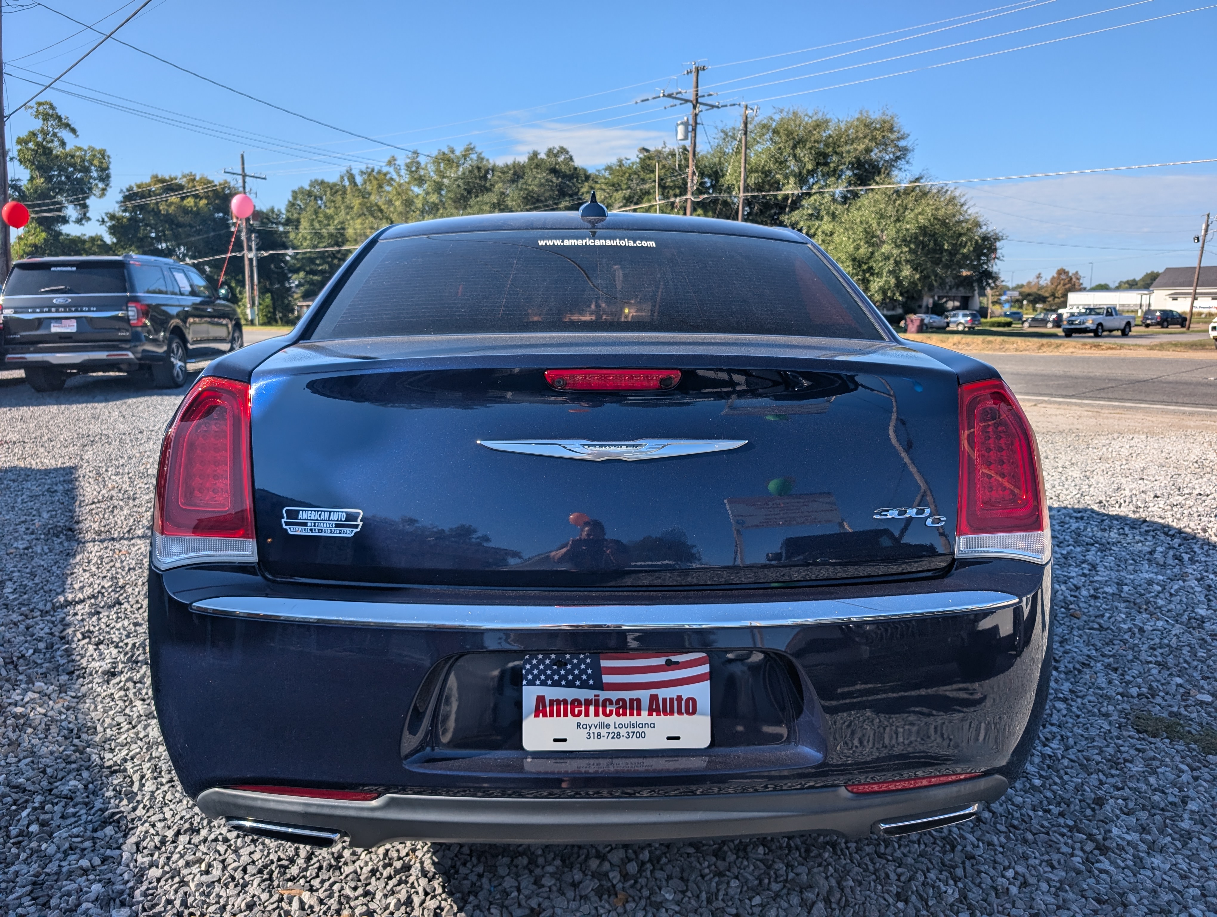 2016 Chrysler 300 C RWD 4