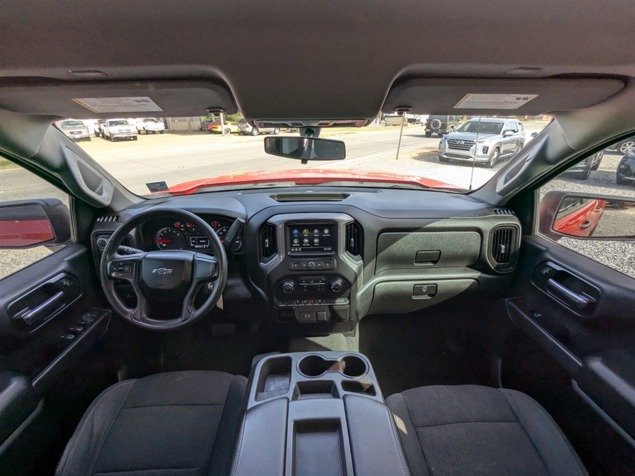 2019 Chevrolet Silverado 1500 Custom Trail Boss Double Cab 4WD 28