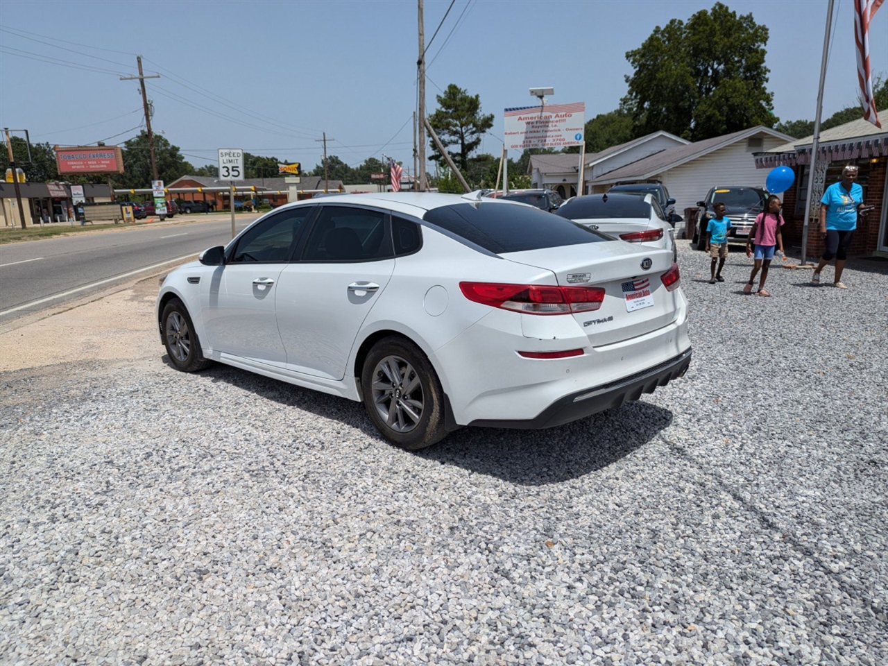 2020 Kia Optima LX 3