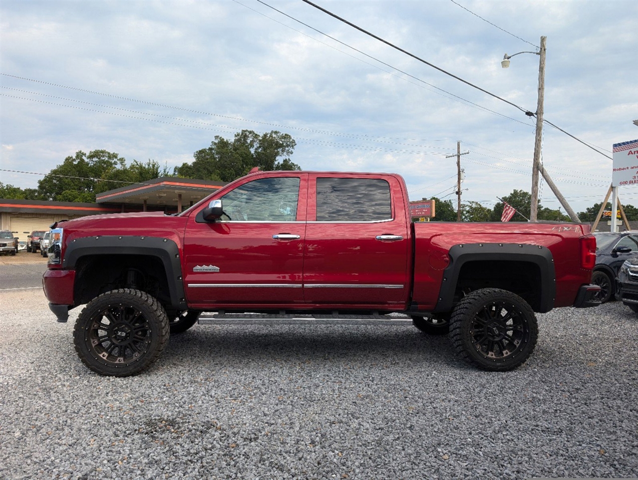 2018 Chevrolet Silverado 1500 High Country Crew Cab Long Box 4WD 2