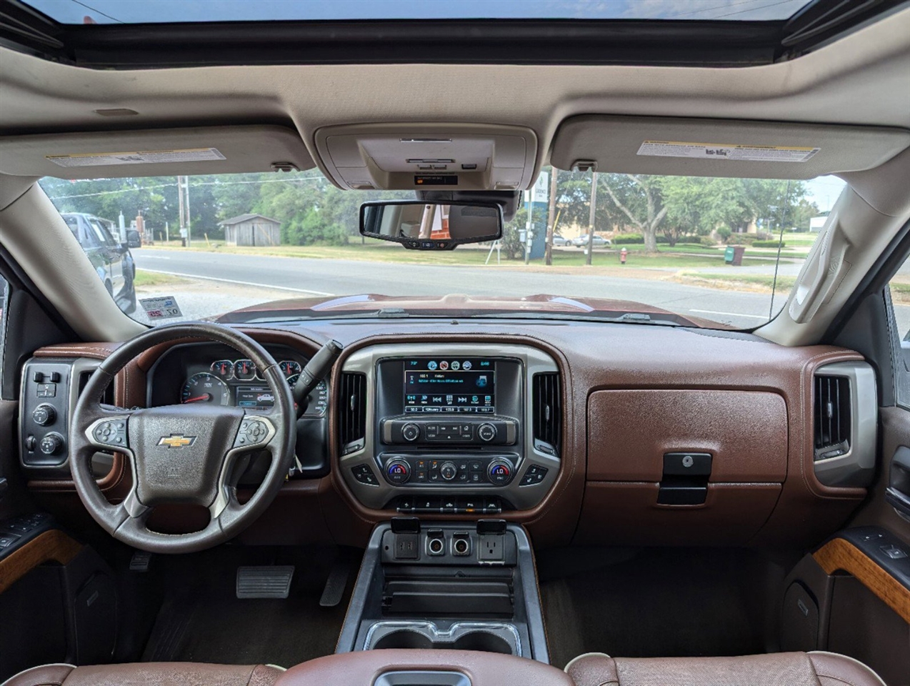 2018 Chevrolet Silverado 1500 High Country Crew Cab Long Box 4WD 30