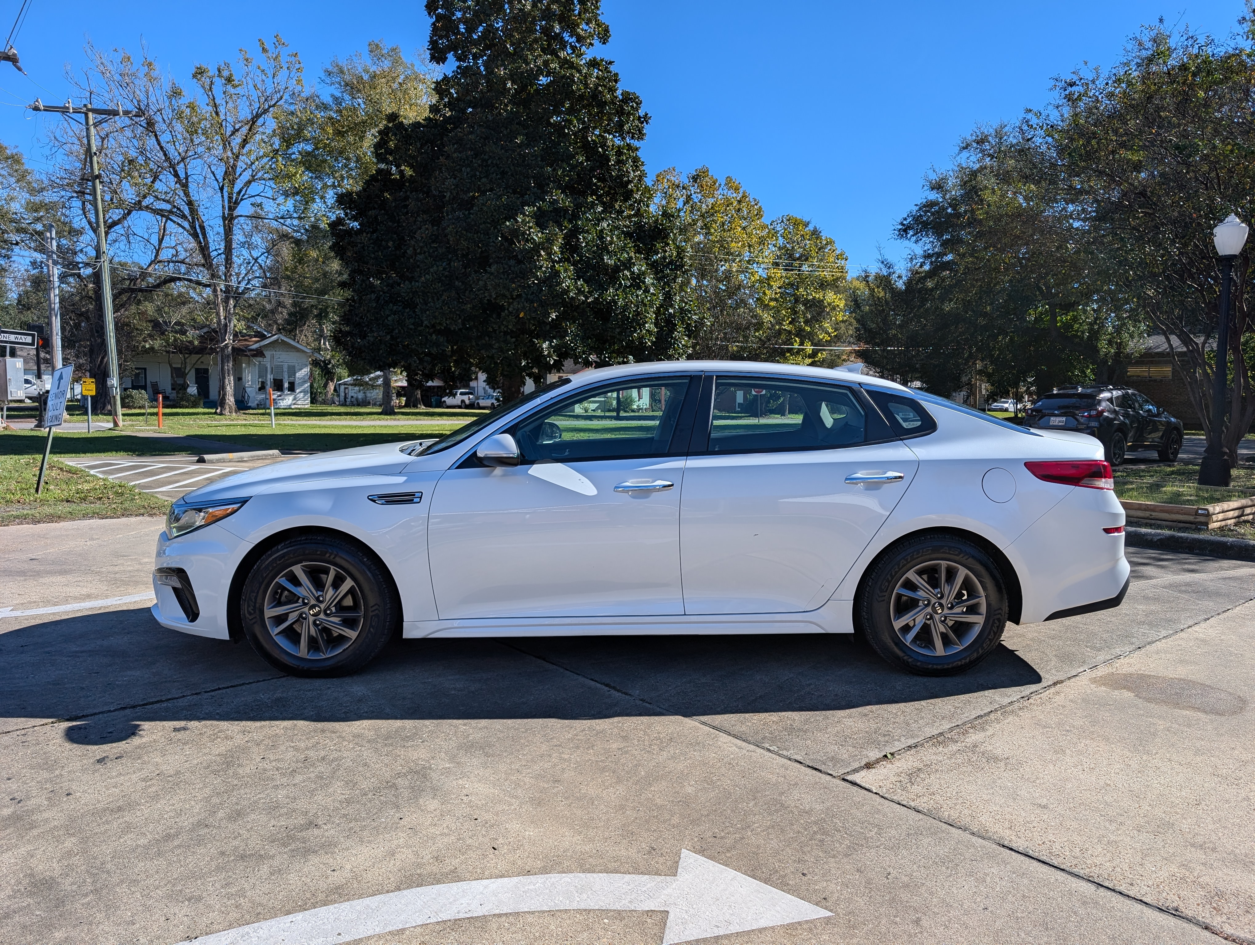 2020 Kia Optima LX 2