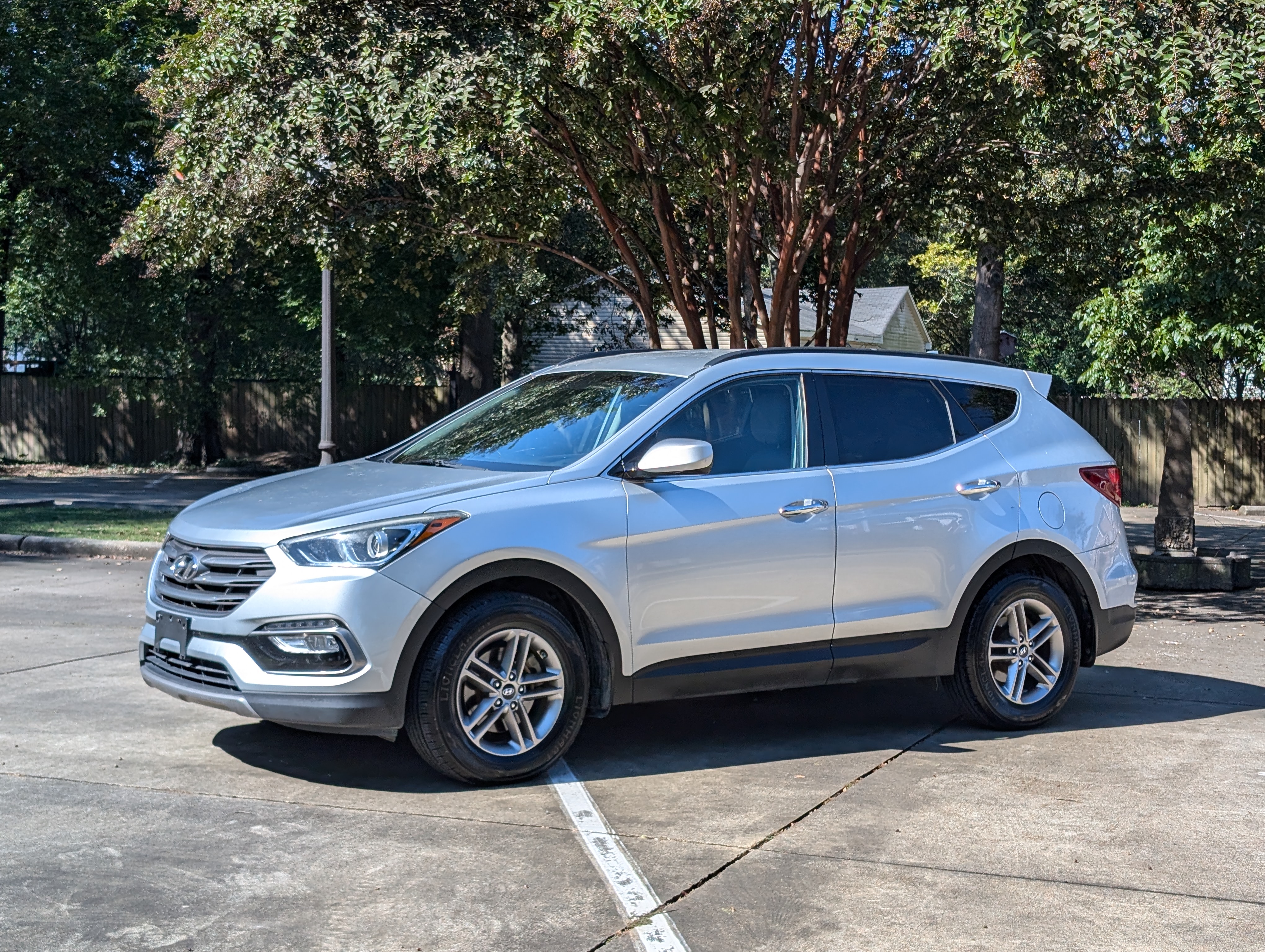 2017 Hyundai Santa Fe Sport 2.4 FWD 1