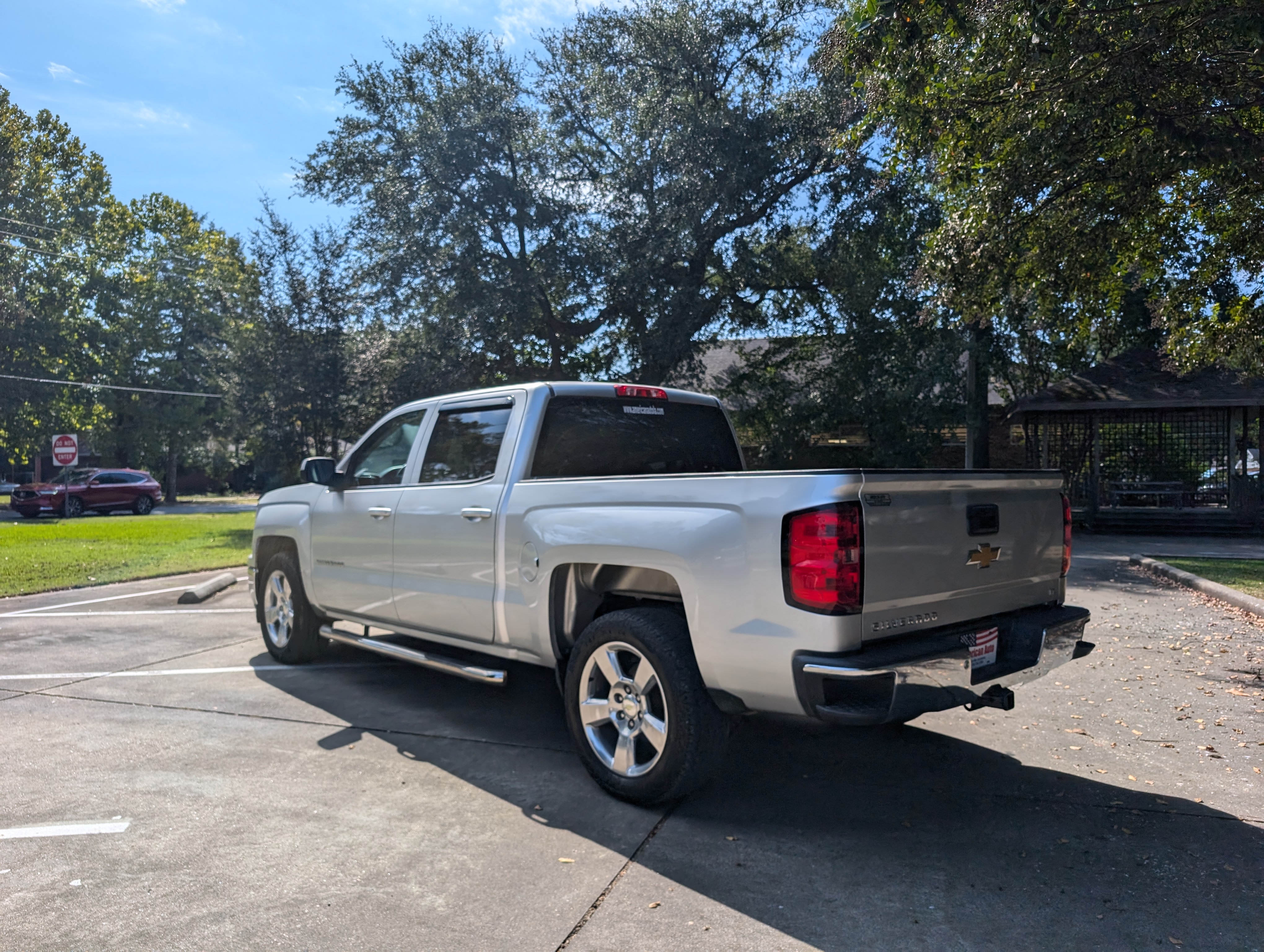 2014 Chevrolet Silverado 1500 1LT Crew Cab 2WD 3