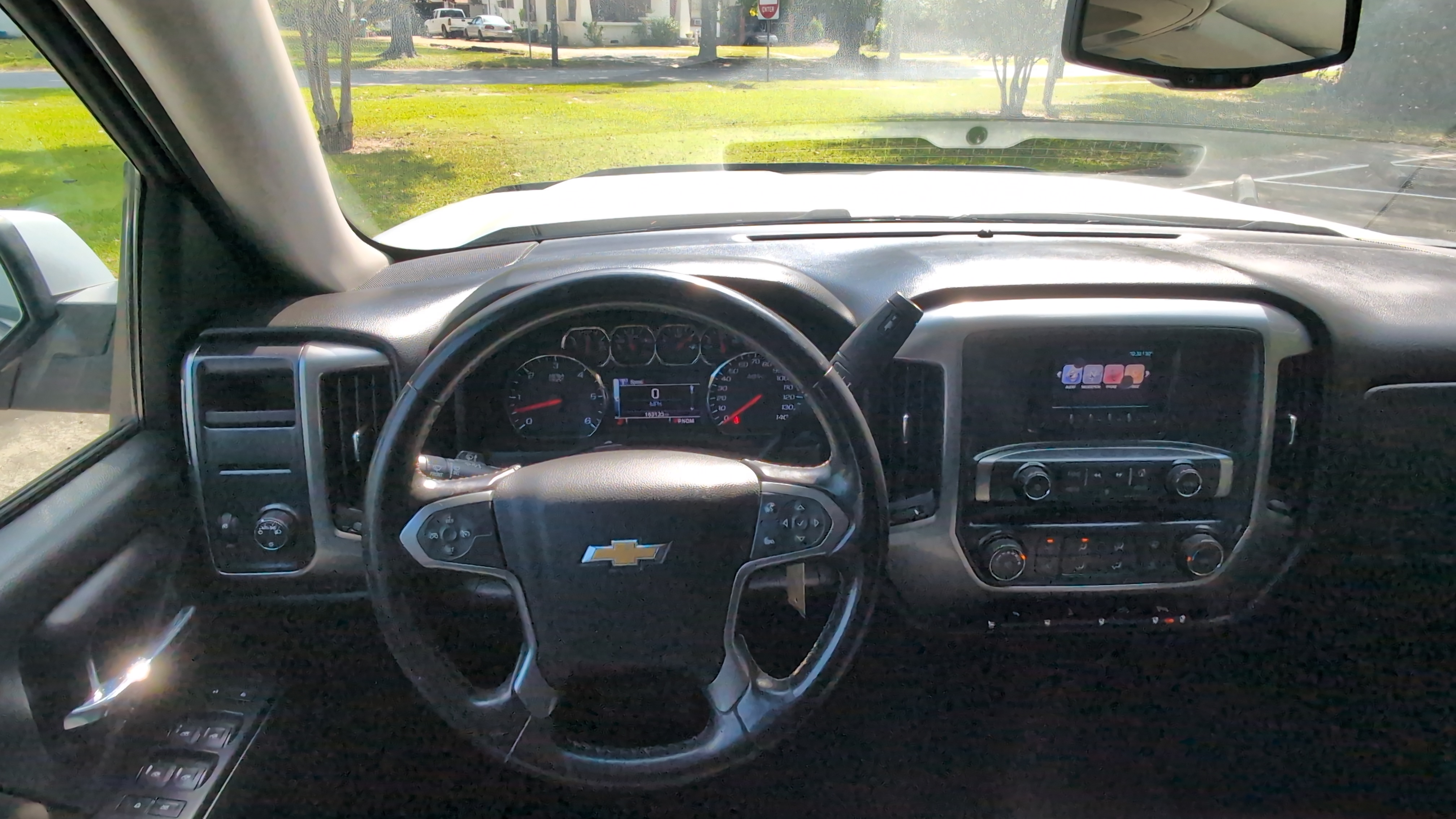 2014 Chevrolet Silverado 1500 1LT Crew Cab 2WD 29