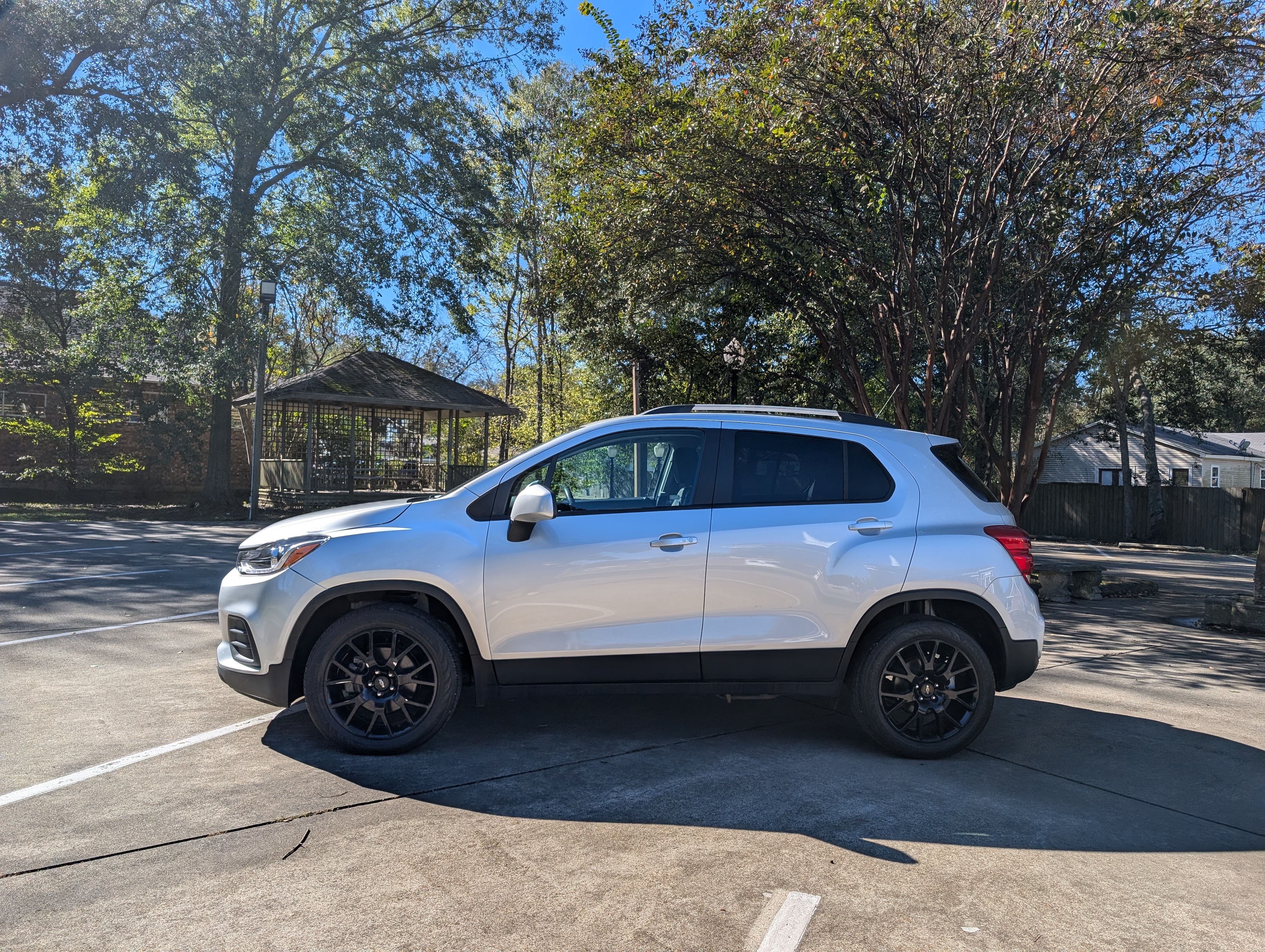 2022 Chevrolet Trax LT AWD 2