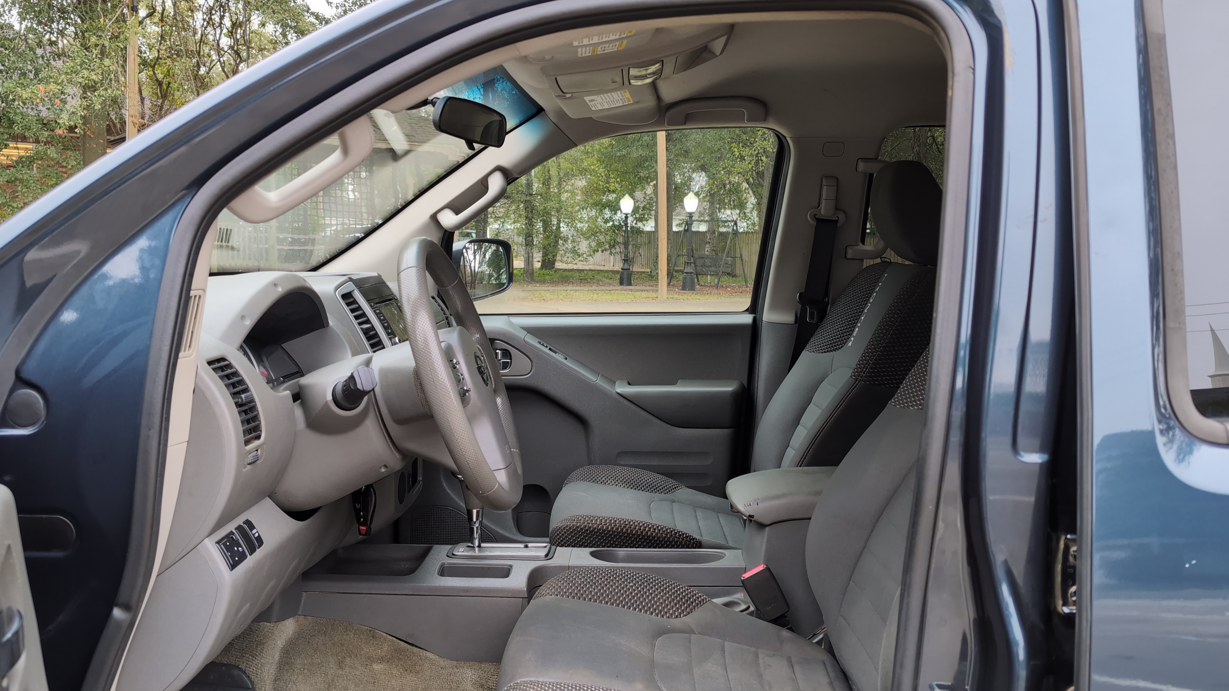 2017 Nissan Frontier S Crew Cab 5AT 2WD 15