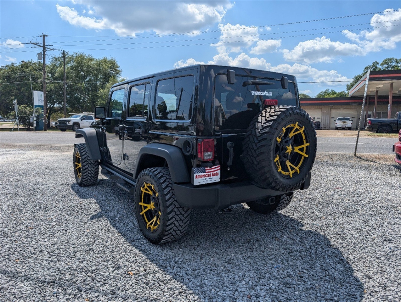 2017 Jeep Wrangler Unlimited Rubicon 4WD 3