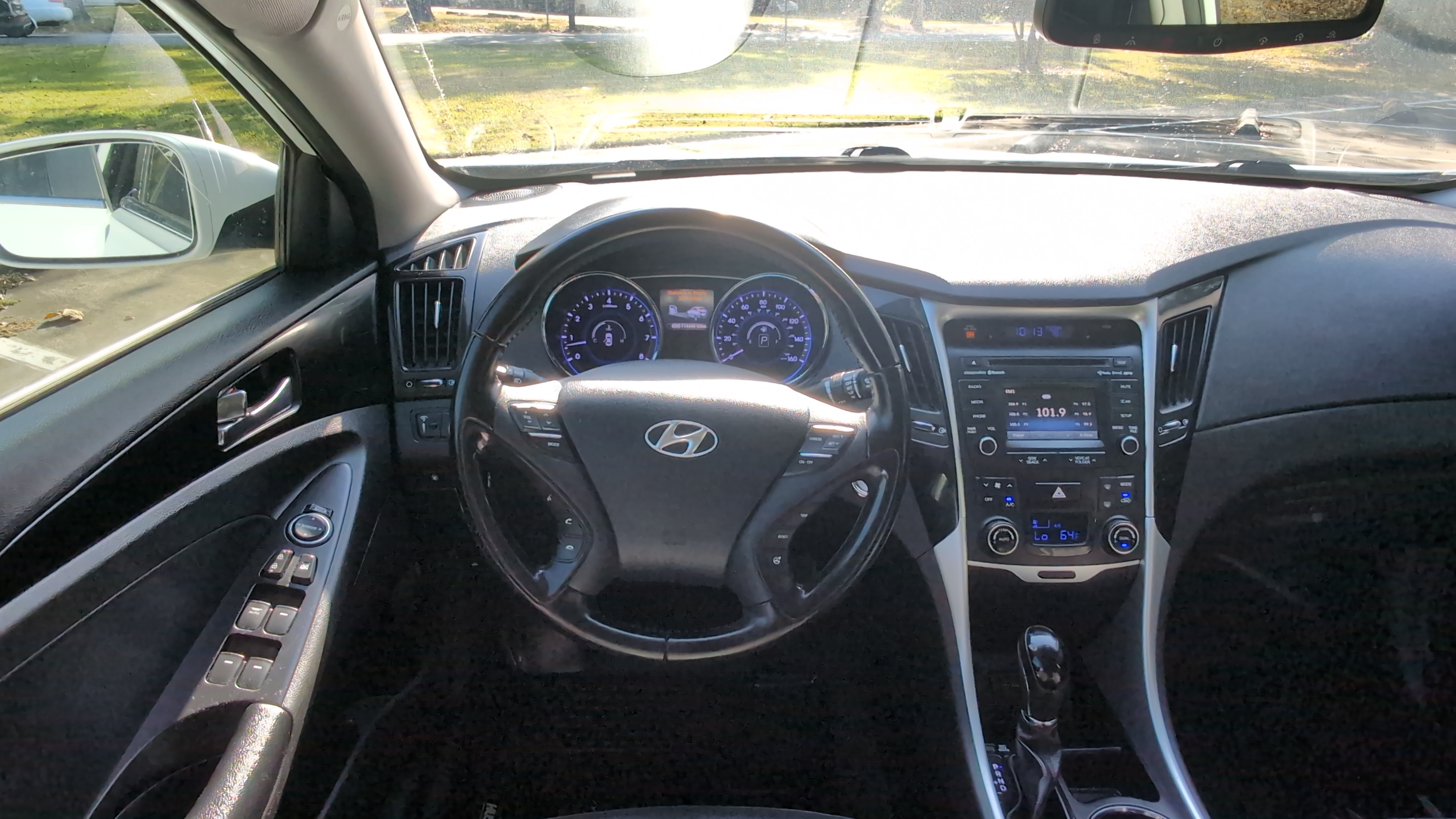 2014 Hyundai Sonata SE Auto 35