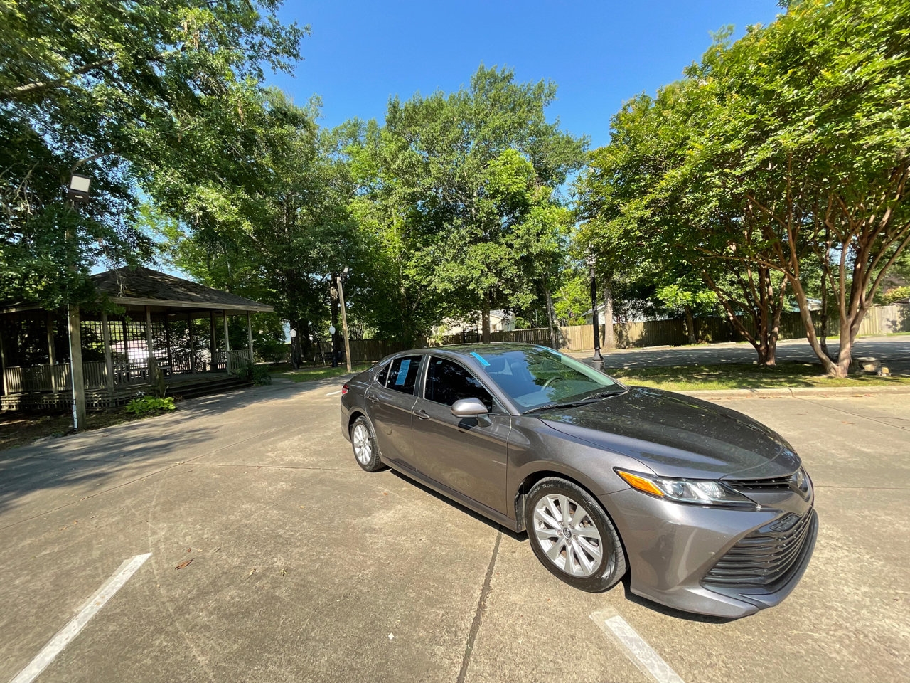 2020 Toyota Camry LE 3