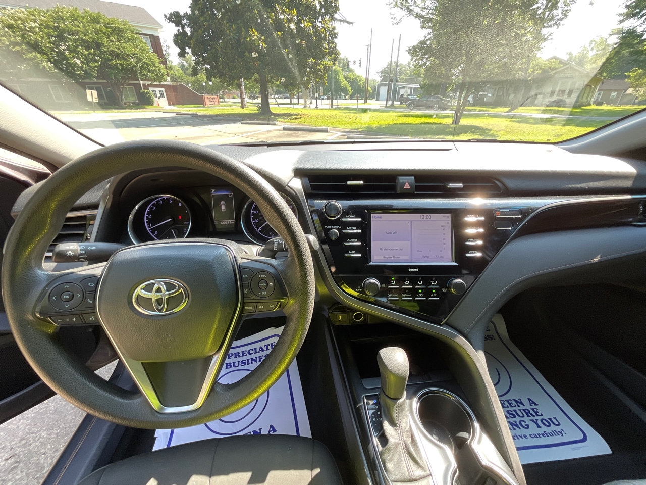 2020 Toyota Camry LE 11