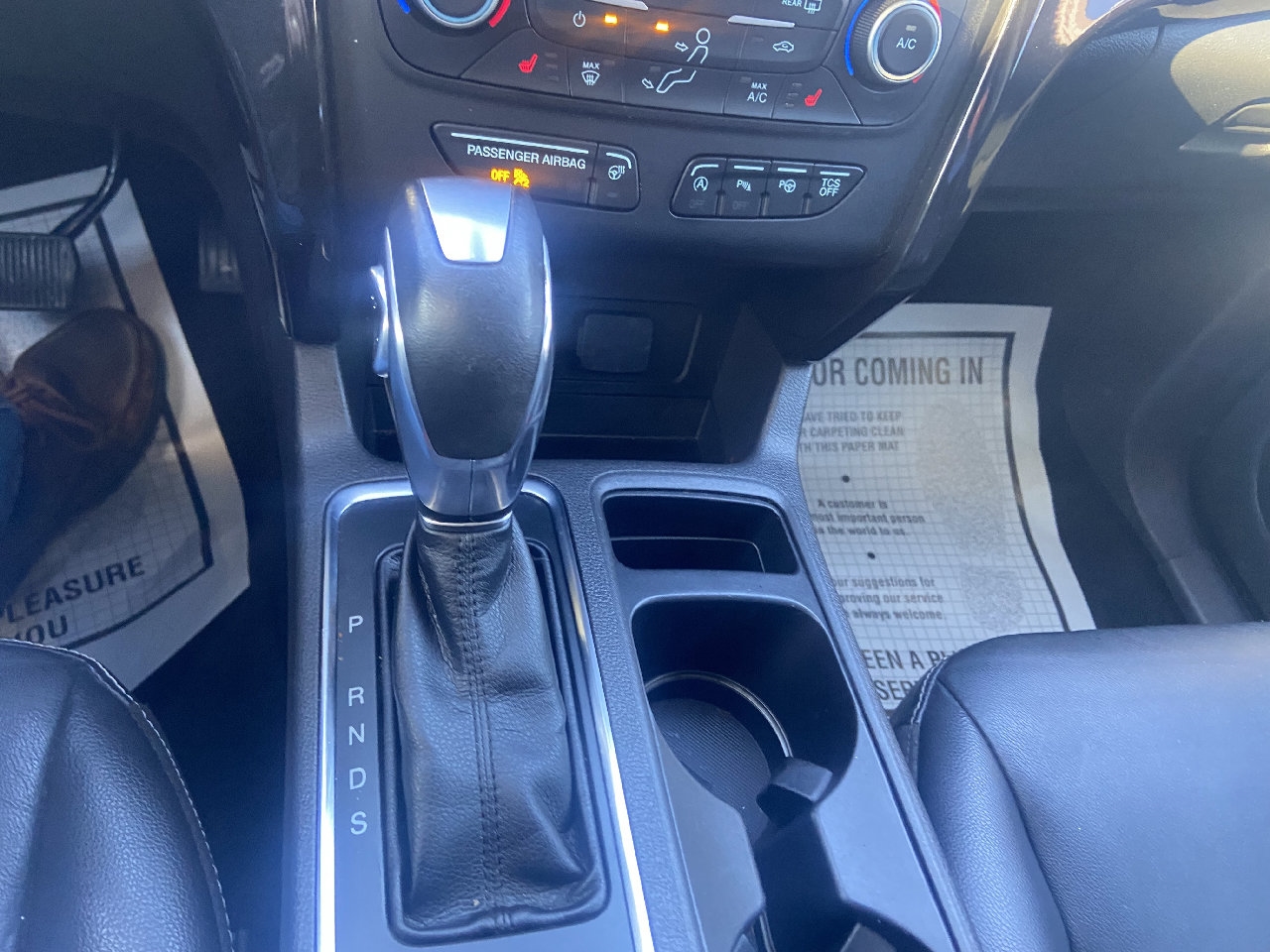 2019 Ford Escape Titanium FWD 14