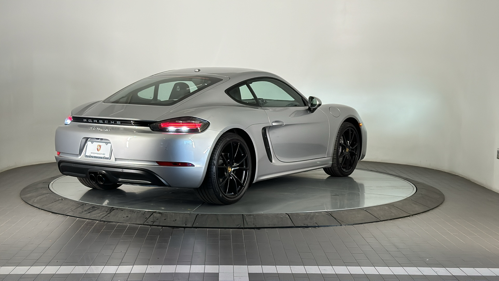 2024 Porsche 718 Cayman  5