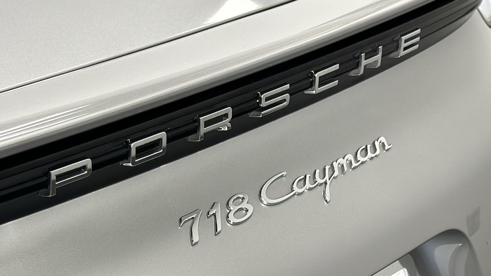 2024 Porsche 718 Cayman  9