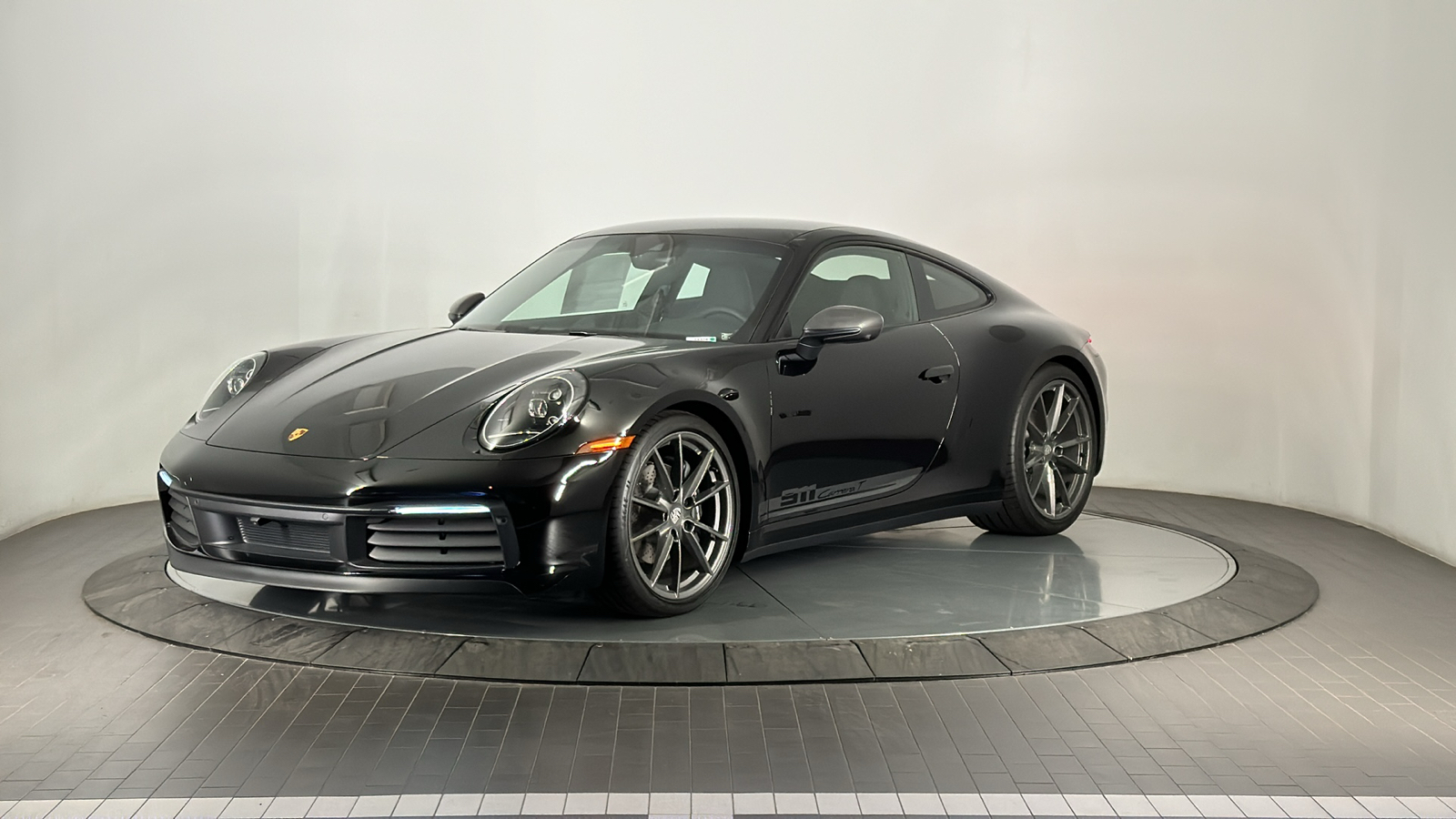 2024 Porsche 911 Carrera T 1