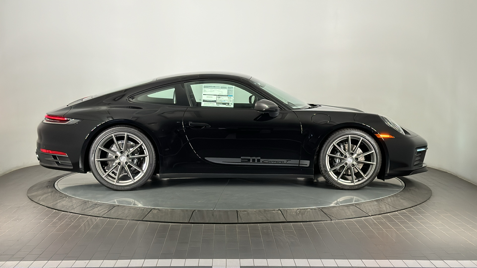 2024 Porsche 911 Carrera T 6