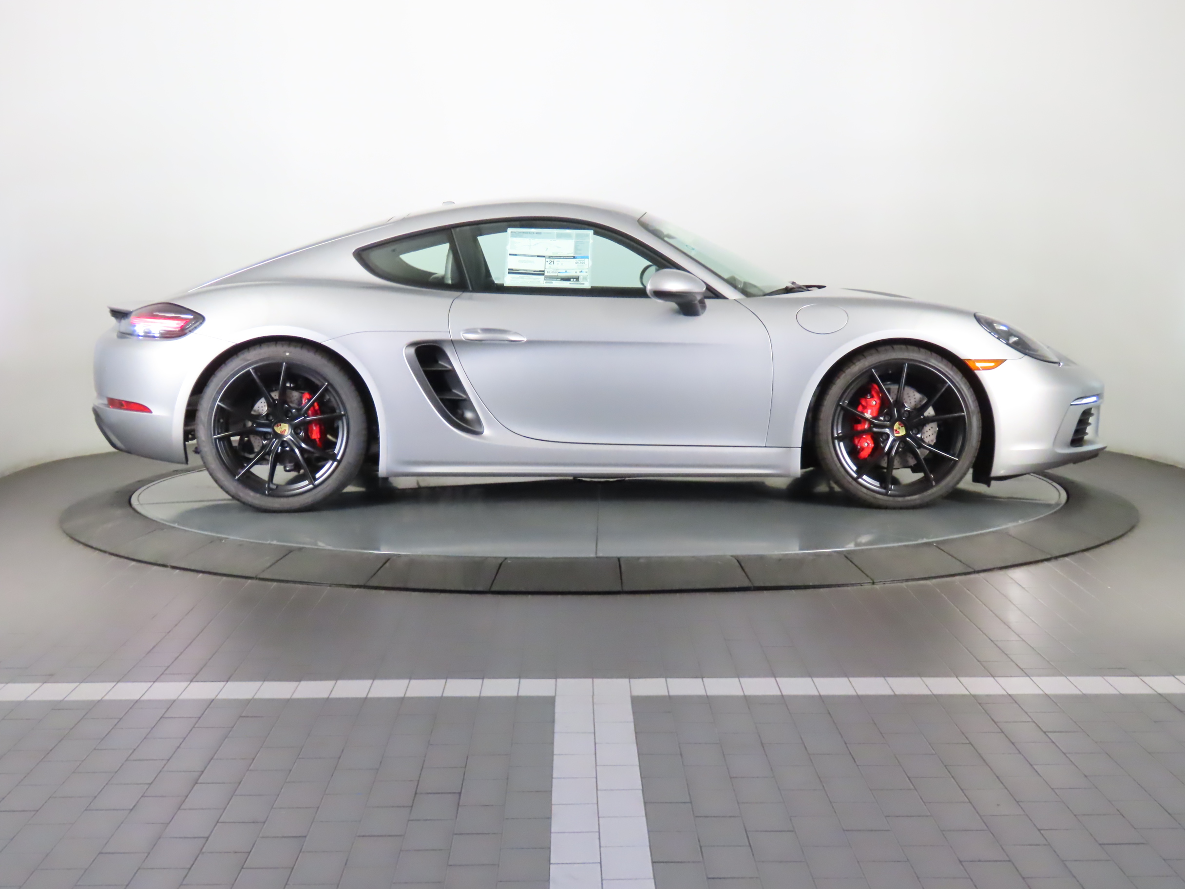 2024 Porsche 718 Cayman S 6