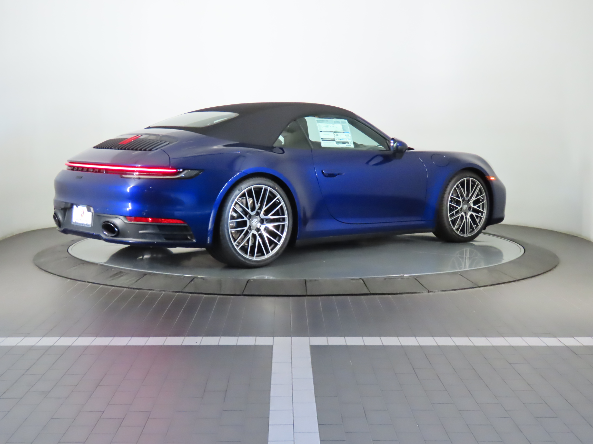 2024 Porsche 911 Carrera S 5