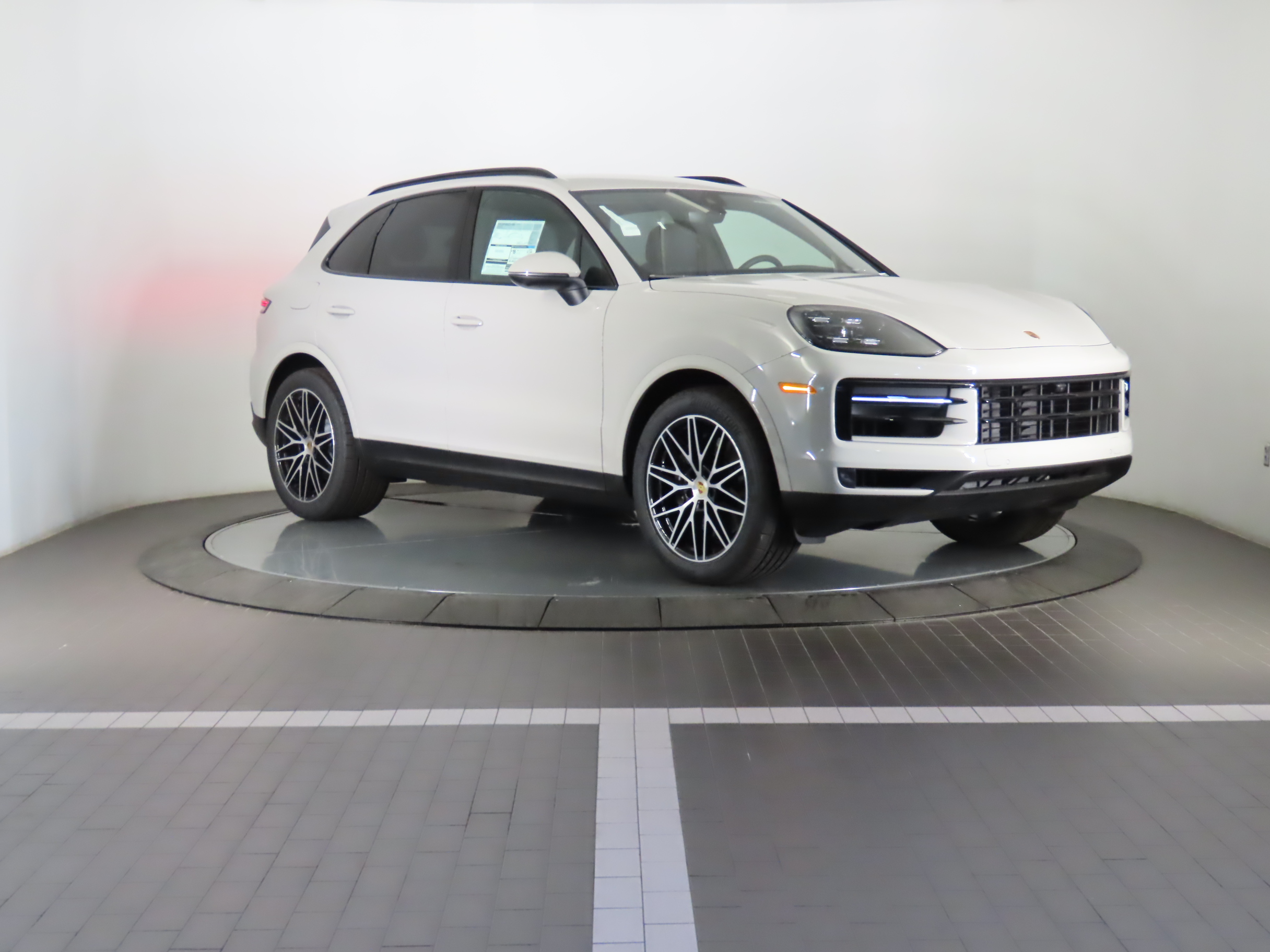 2024 Porsche Cayenne  7