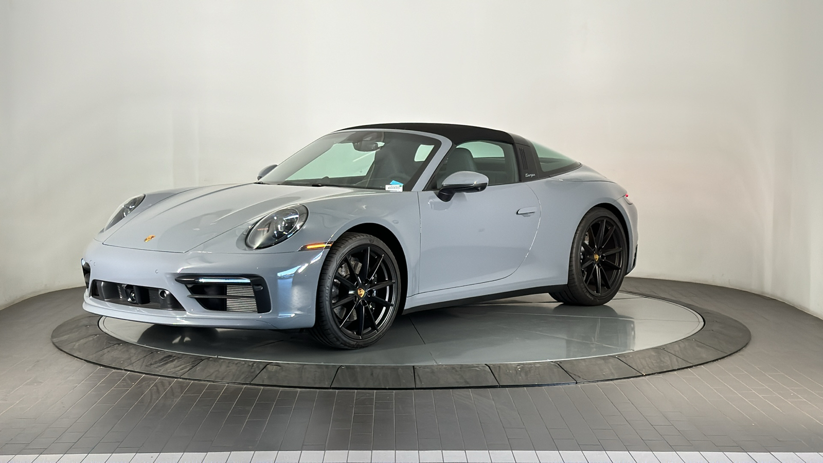 2024 Porsche 911 Targa 4S 1