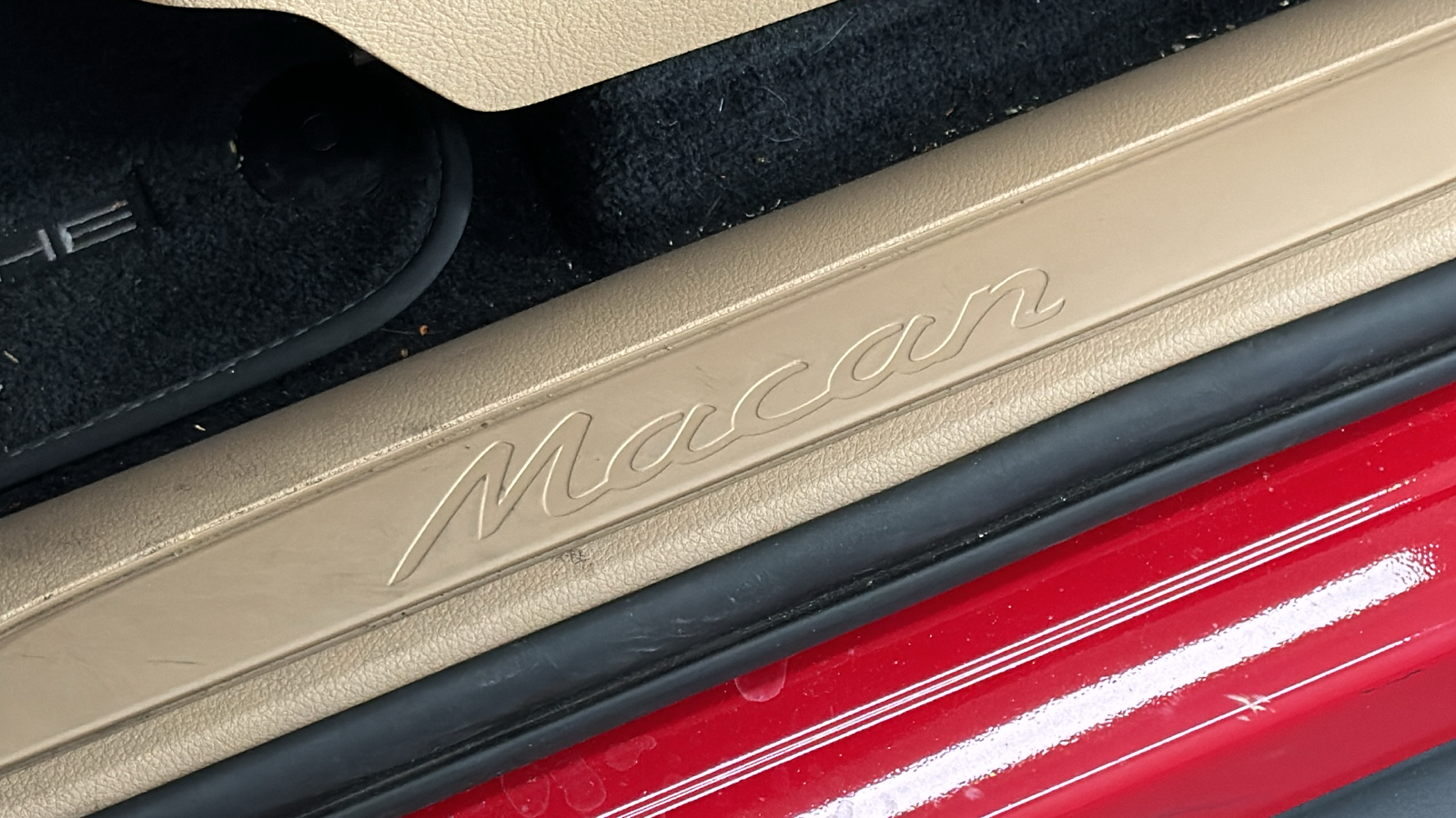 2023 Porsche Macan  36