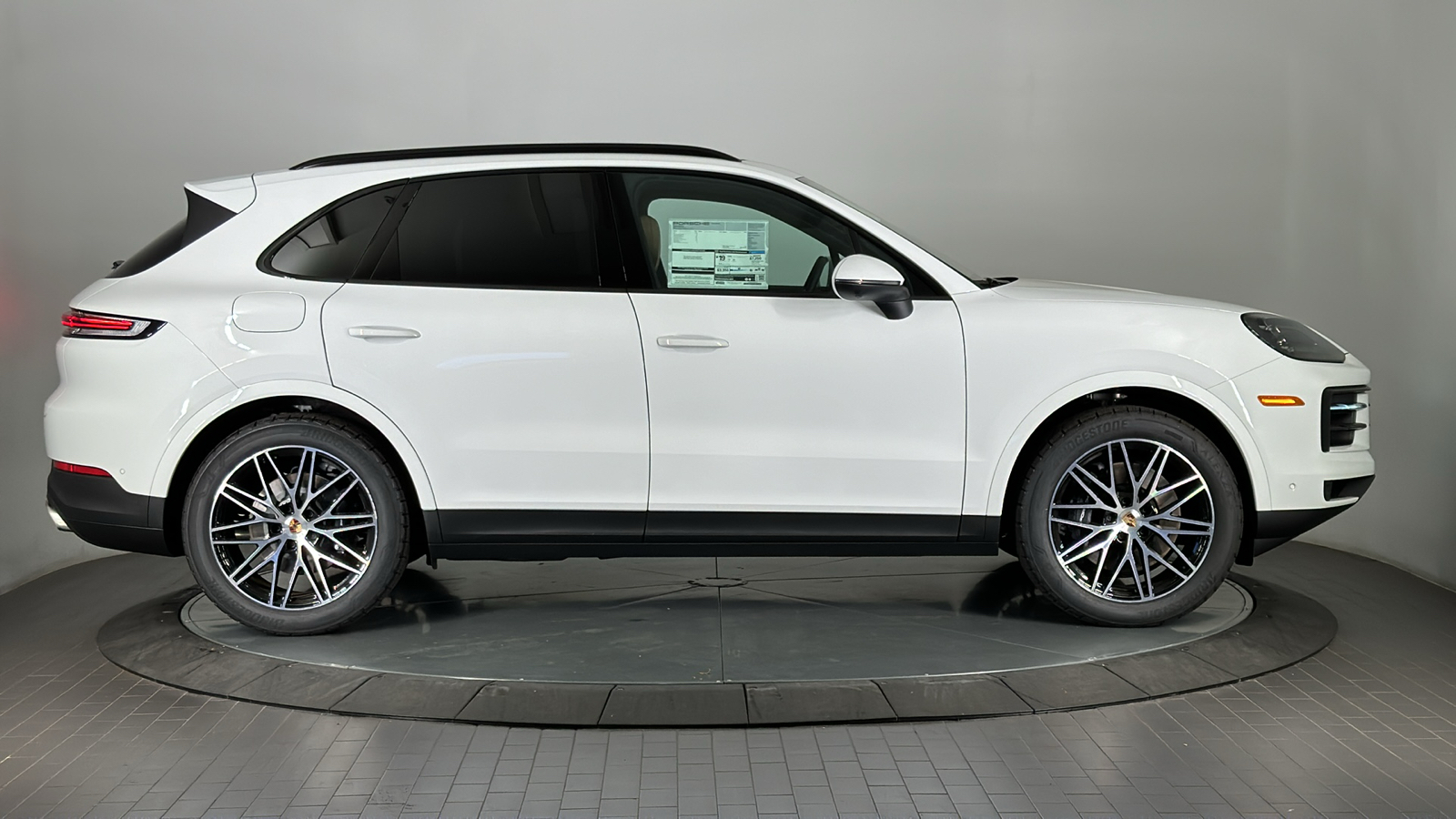 2025 Porsche Cayenne  6