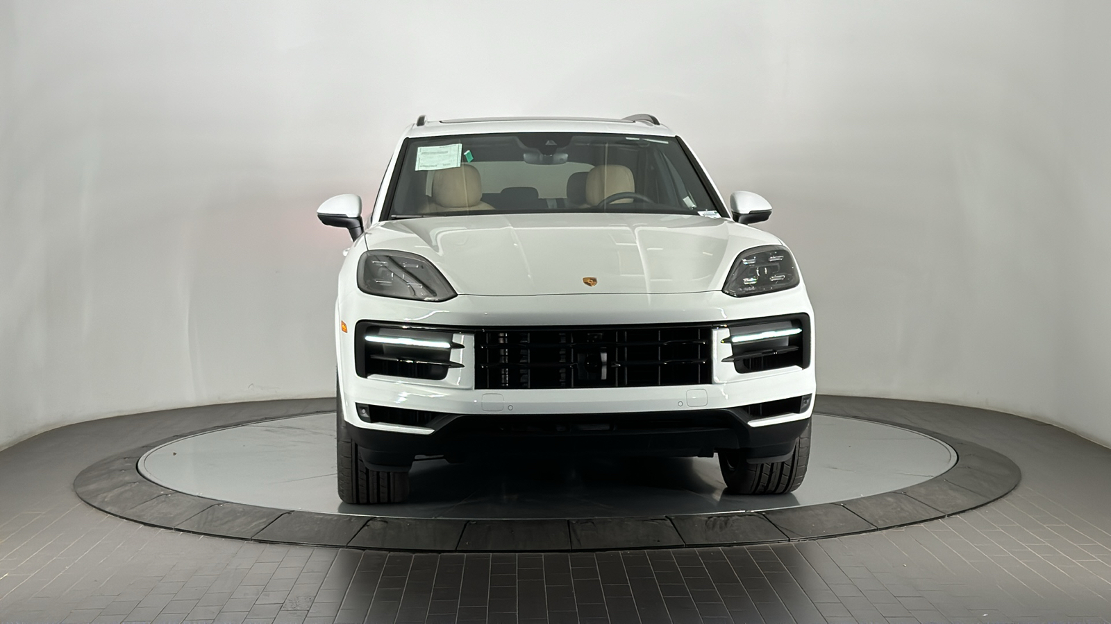 2025 Porsche Cayenne  8