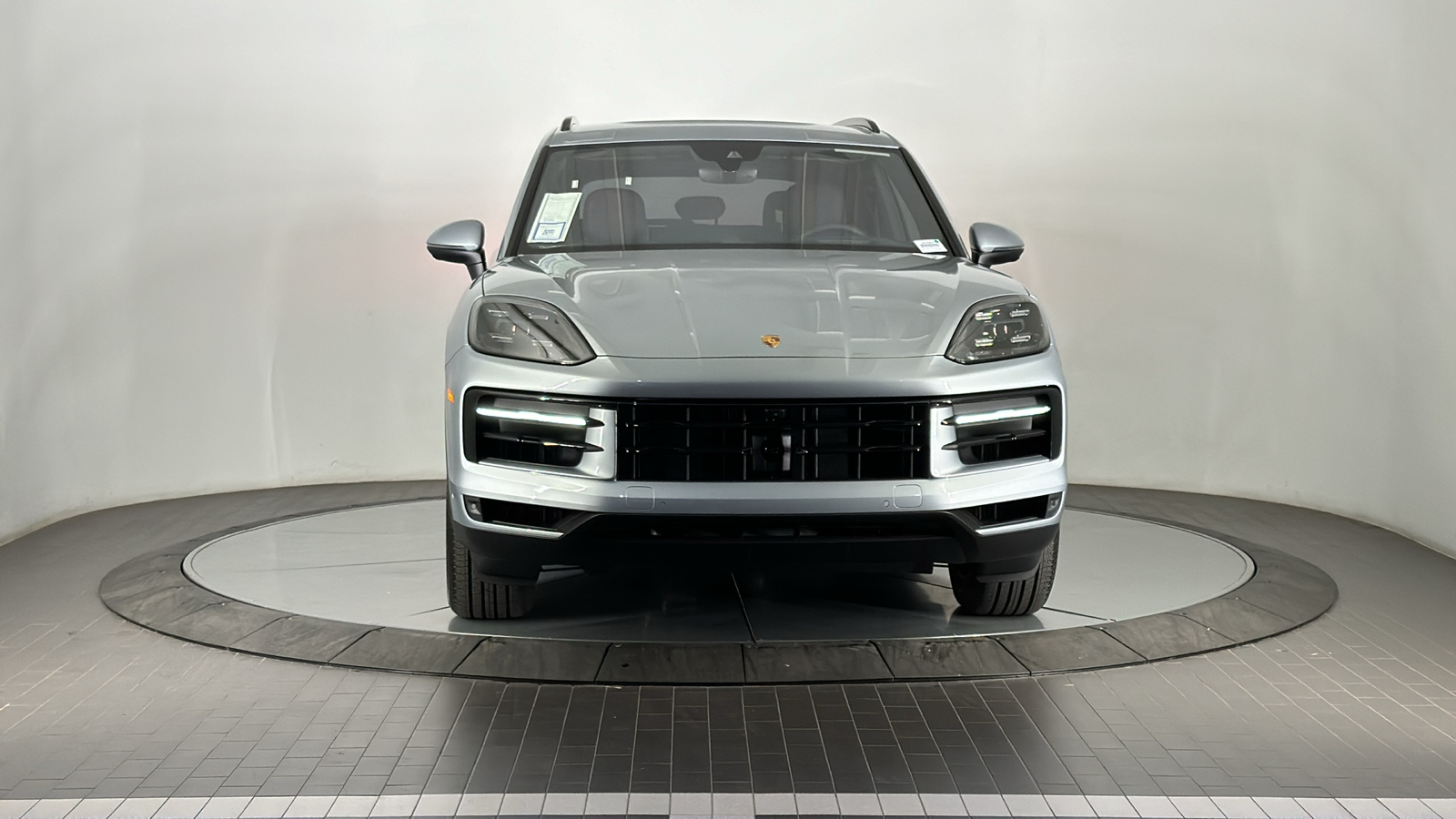 2025 Porsche Cayenne E-Hybrid  8