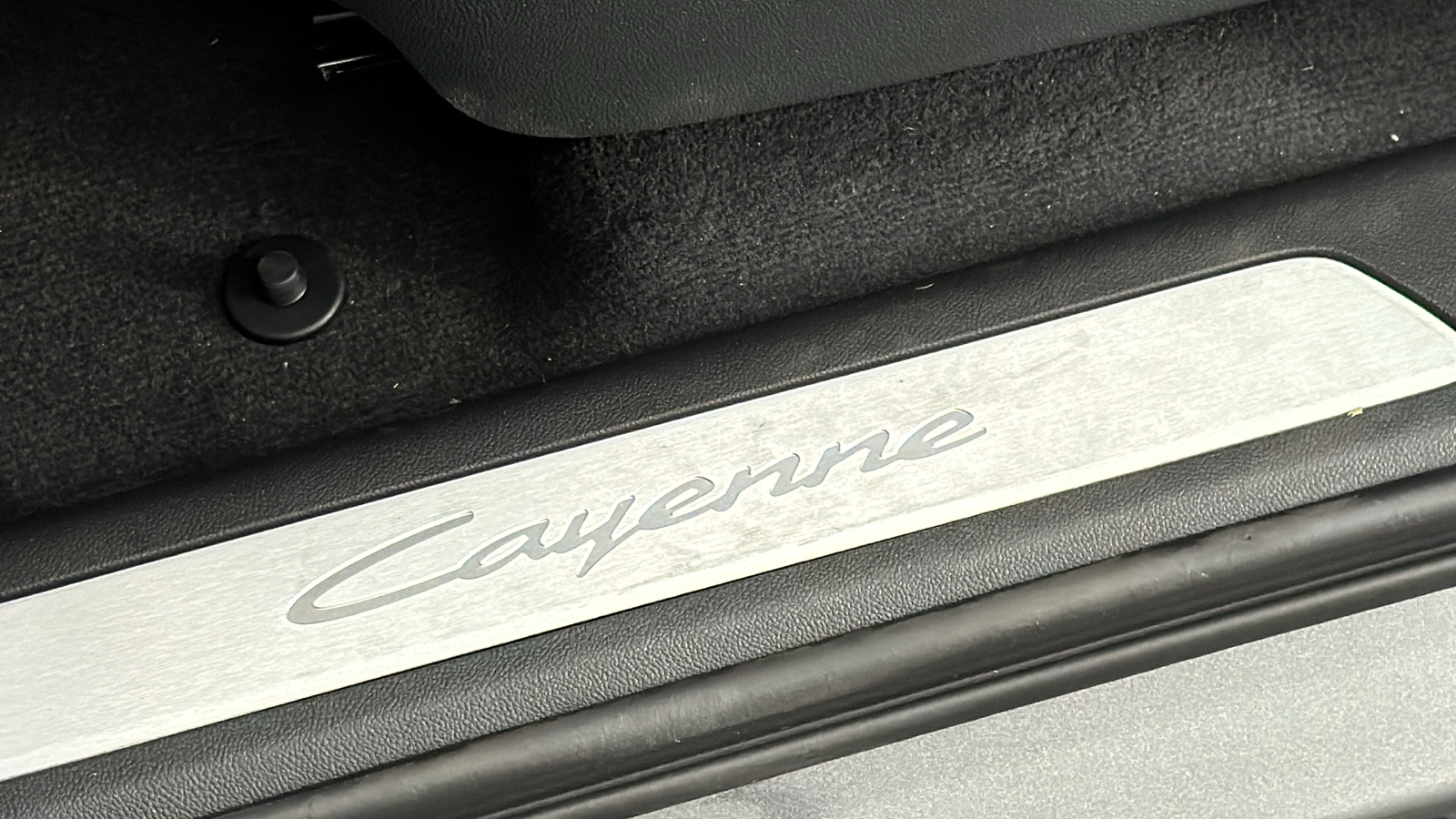 2025 Porsche Cayenne Coupe  39