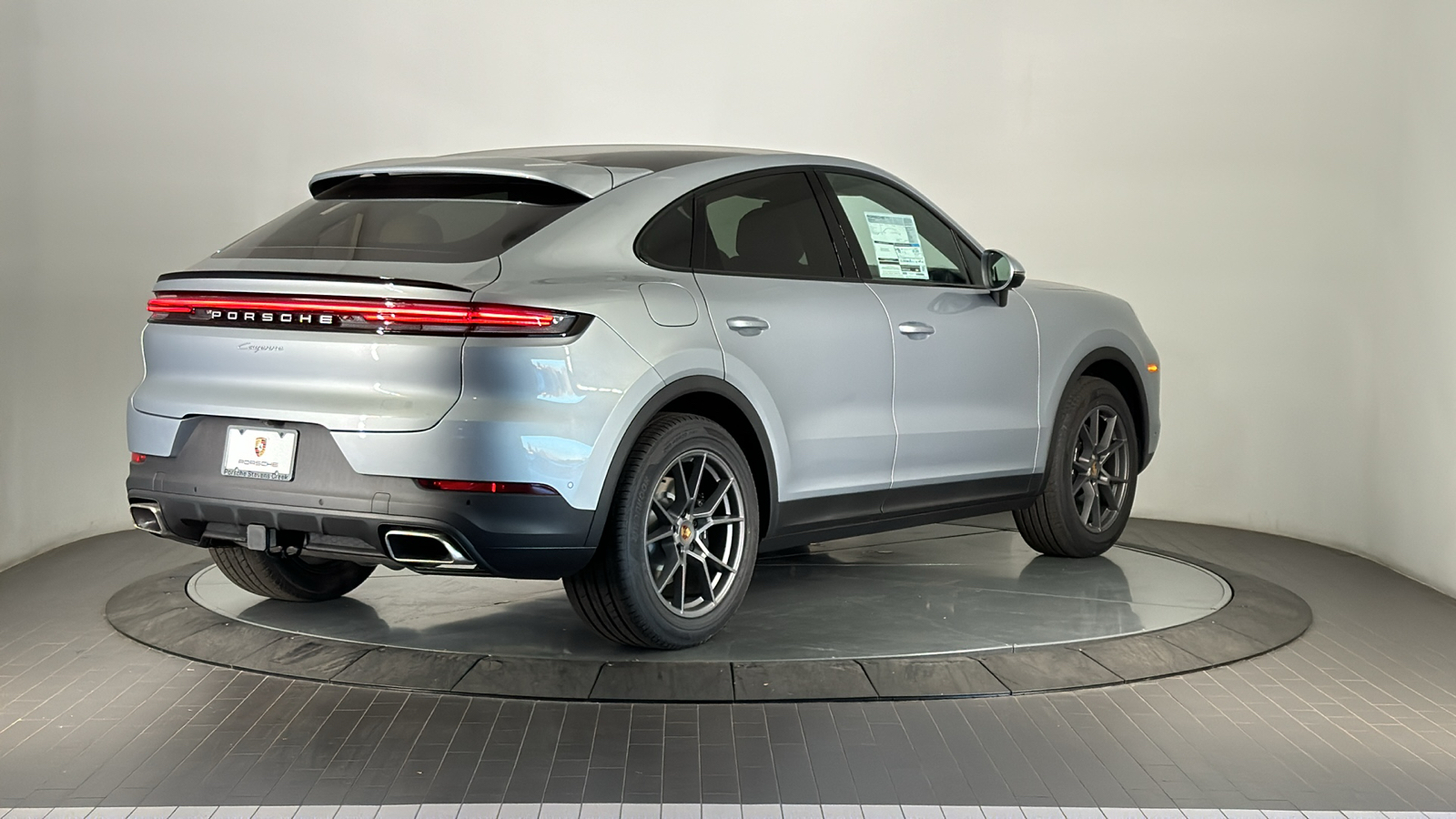 2025 Porsche Cayenne Coupe  5