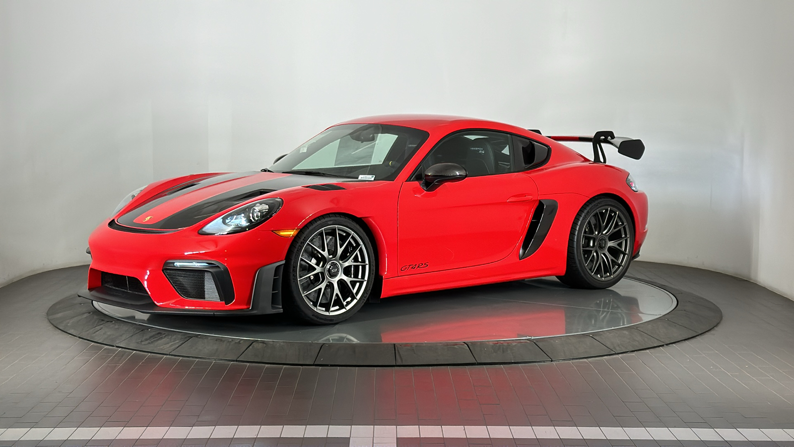 2024 Porsche 718 Cayman GT4 RS 1