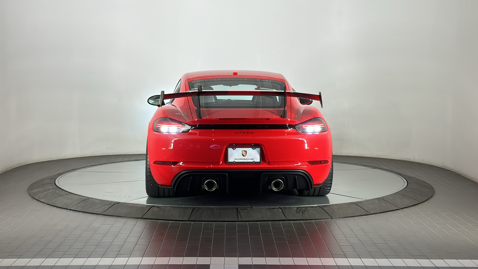 2024 Porsche 718 Cayman GT4 RS 4