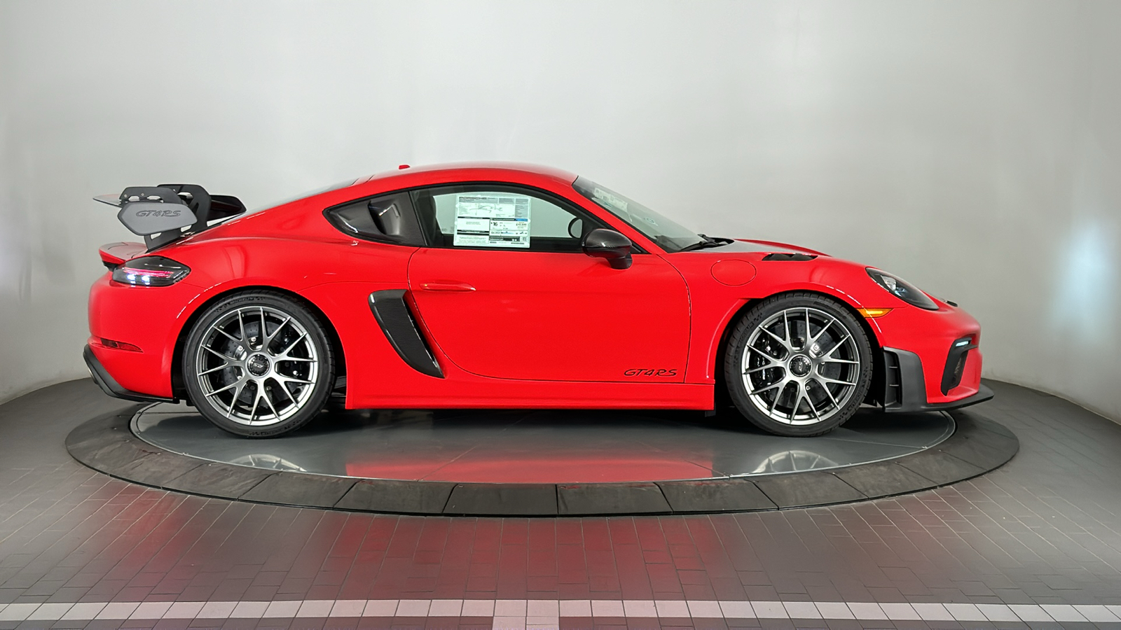 2024 Porsche 718 Cayman GT4 RS 6