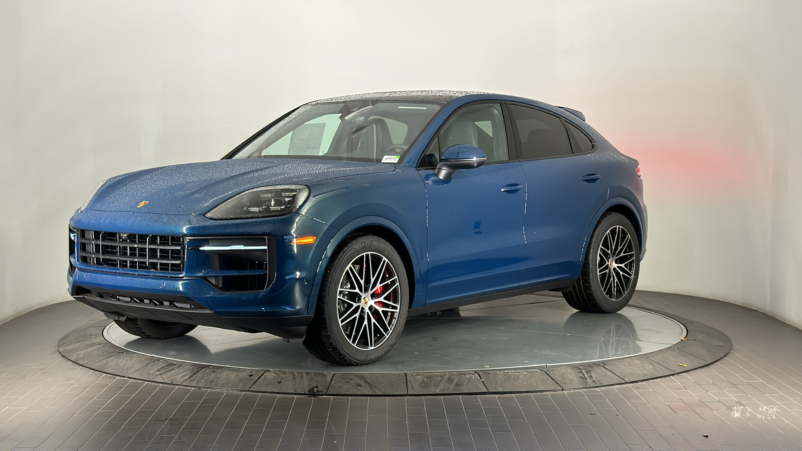 2025 Porsche Cayenne Coupe S 1