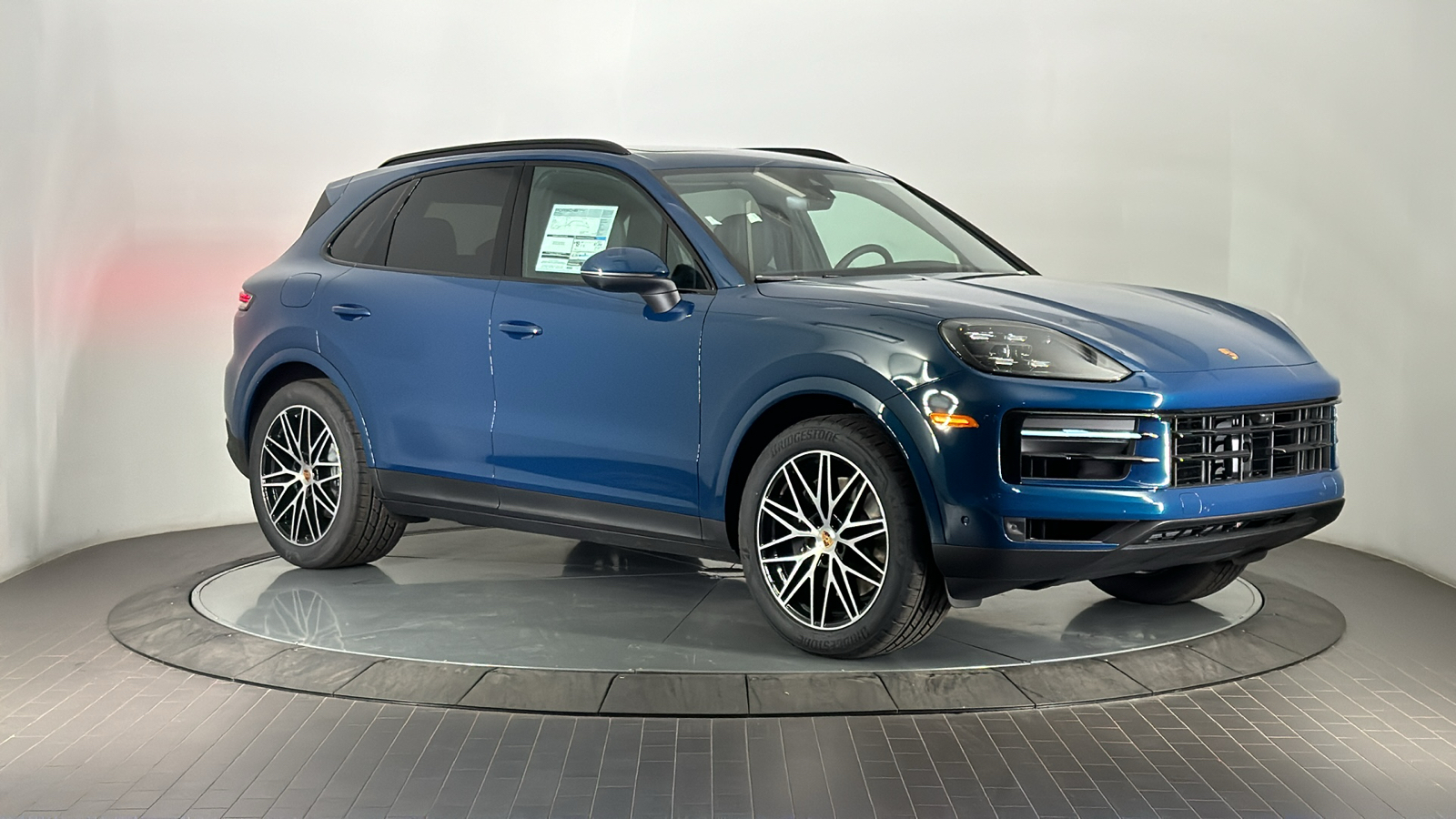 2025 Porsche Cayenne  7