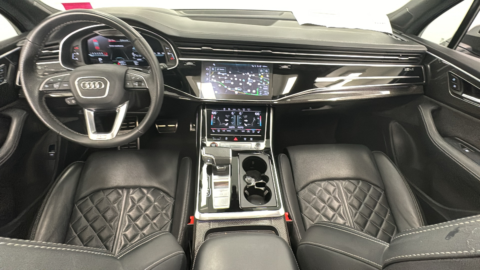 2022 Audi SQ7 Prestige 10