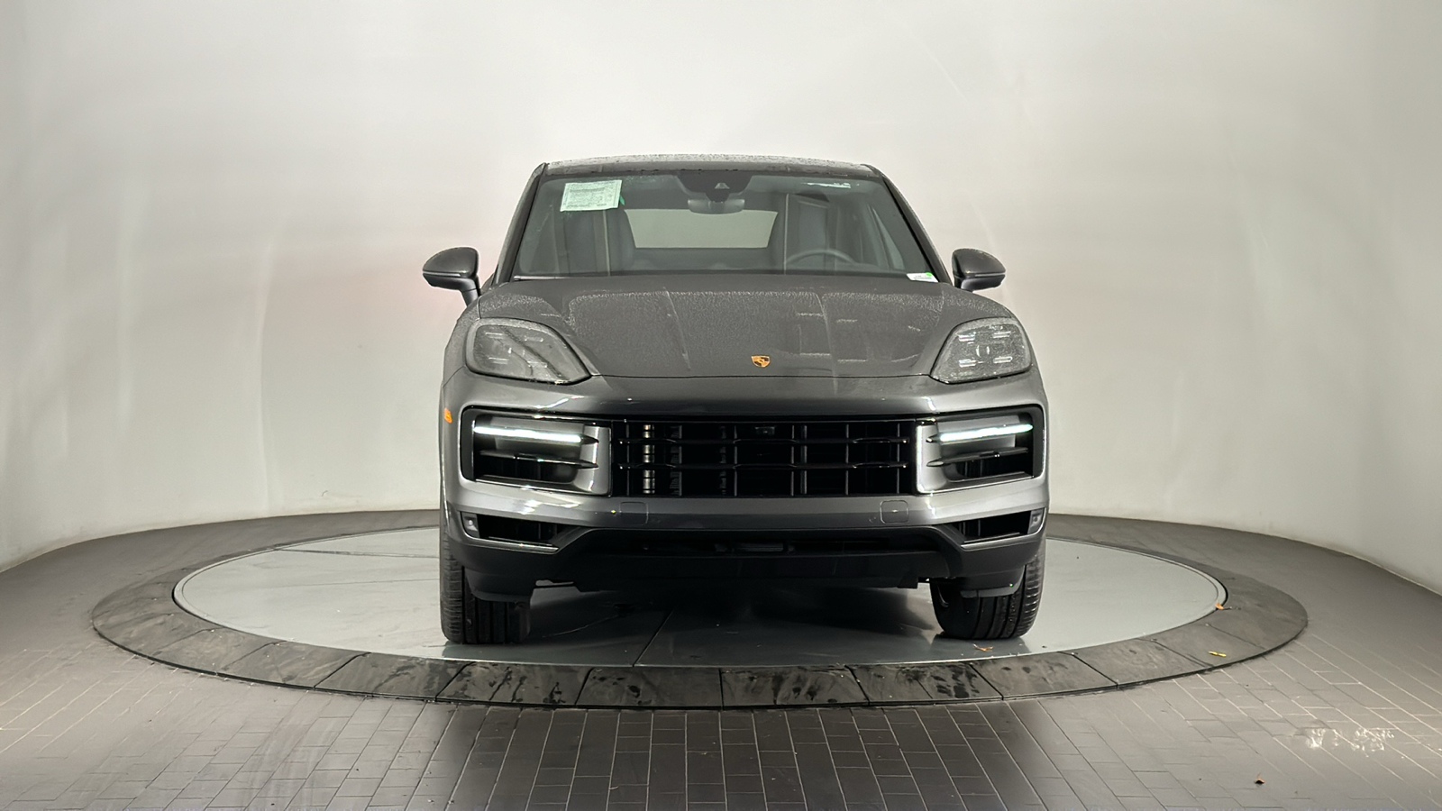 2025 Porsche Cayenne Coupe  8