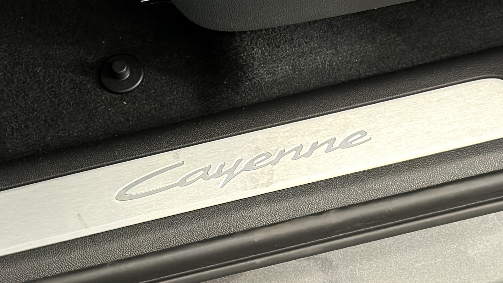 2025 Porsche Cayenne Coupe  38